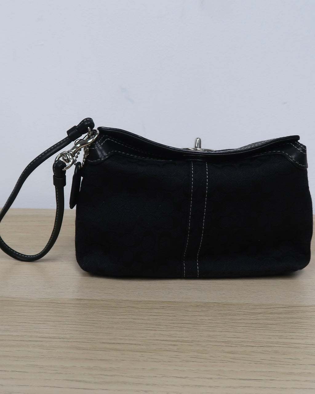 Y2K Coach Signature Jacquard Turnlock Wristlet