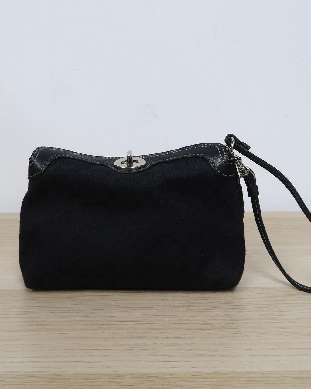 Y2K Coach Signature Jacquard Turnlock Wristlet