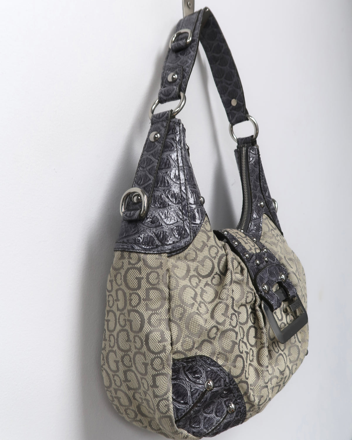 Y2K GUESS grey monogram and faux-crocodile hobo shoulder bag