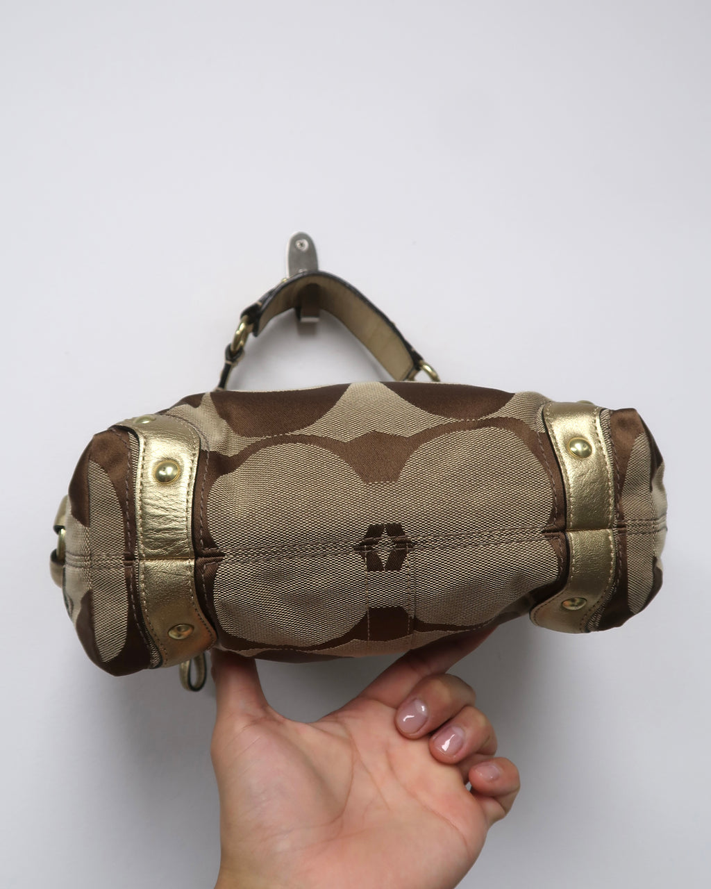 Coach Carly Signature Hobo Shoulder Bag