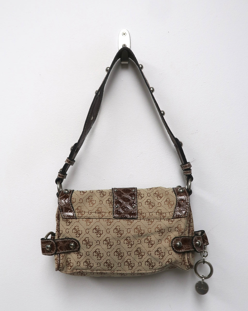 Y2K GUESS monogram shoulder