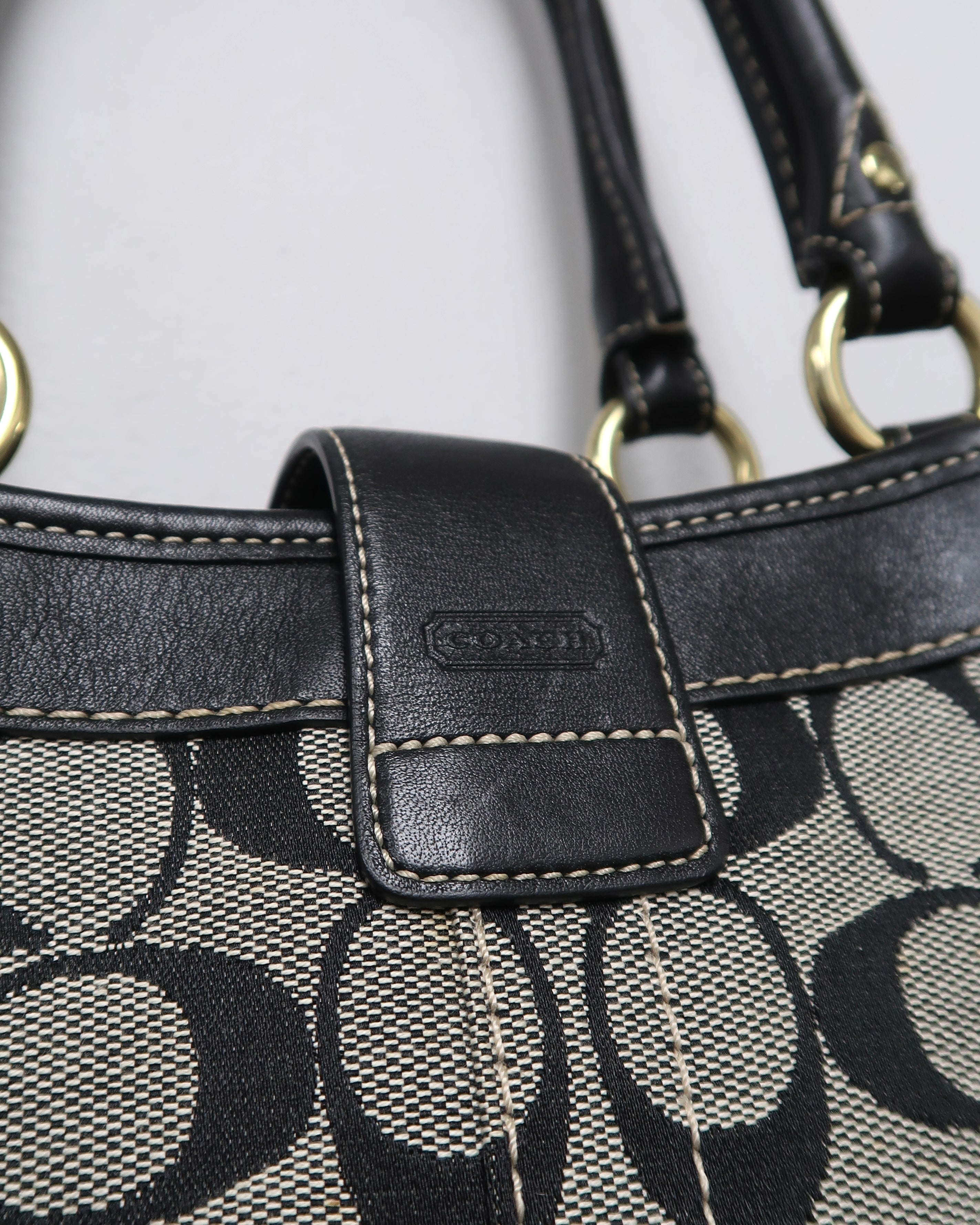 Vintage Coach Signature Hamptons handbag
