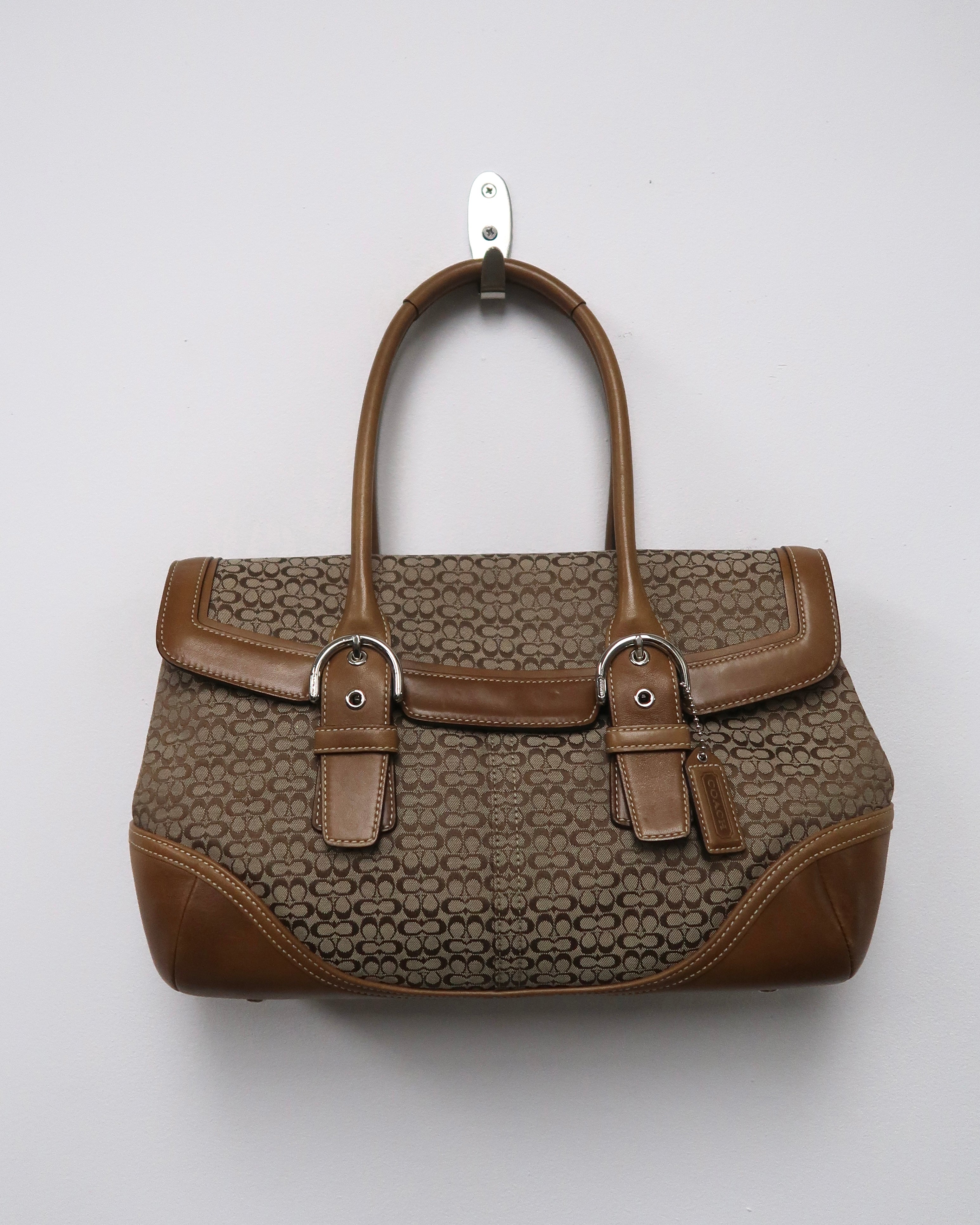 vintage Coach Soho Signature flap buckle satchel handbag