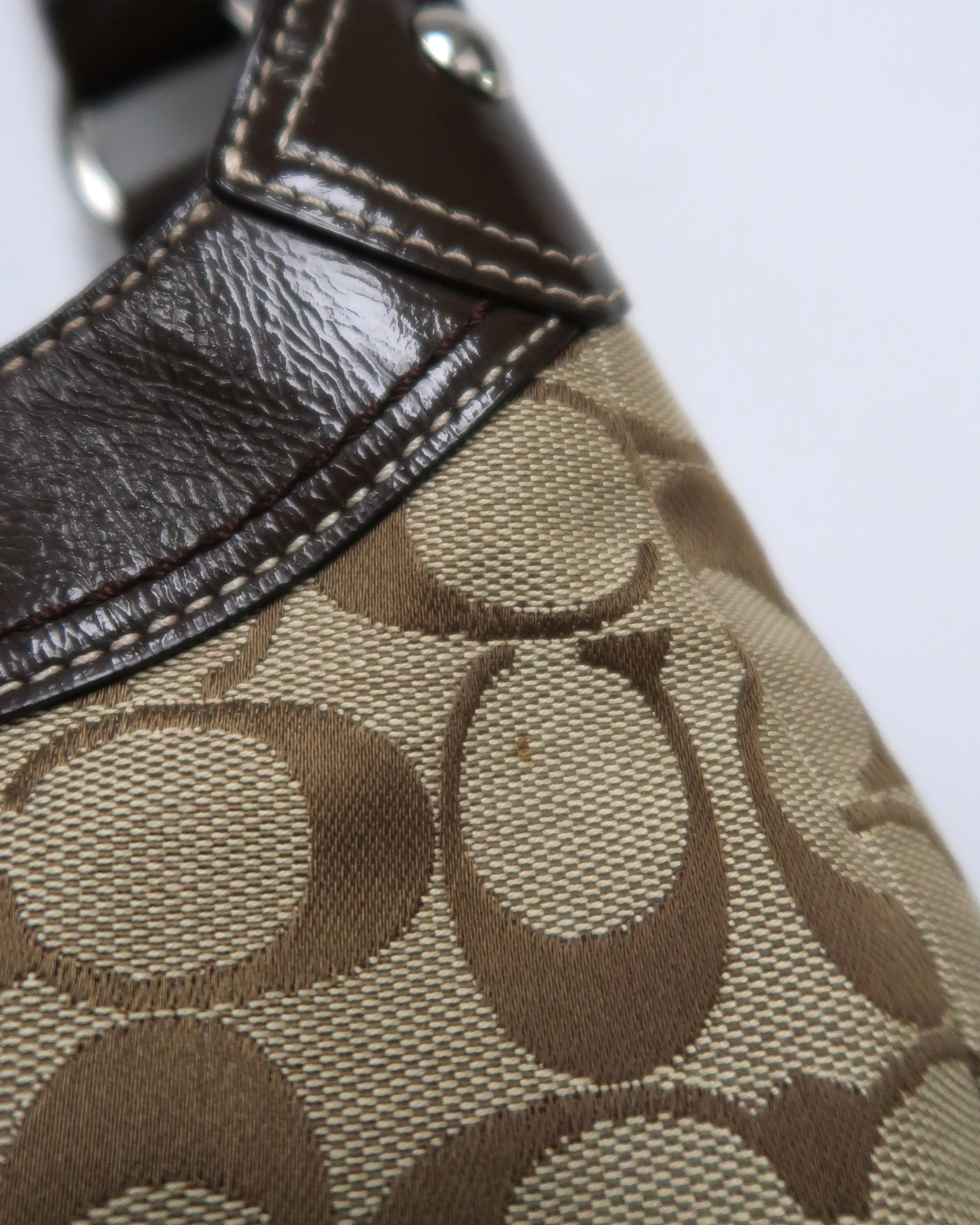 vintage Coach Soho Signature Lynn hobo shoulder bag