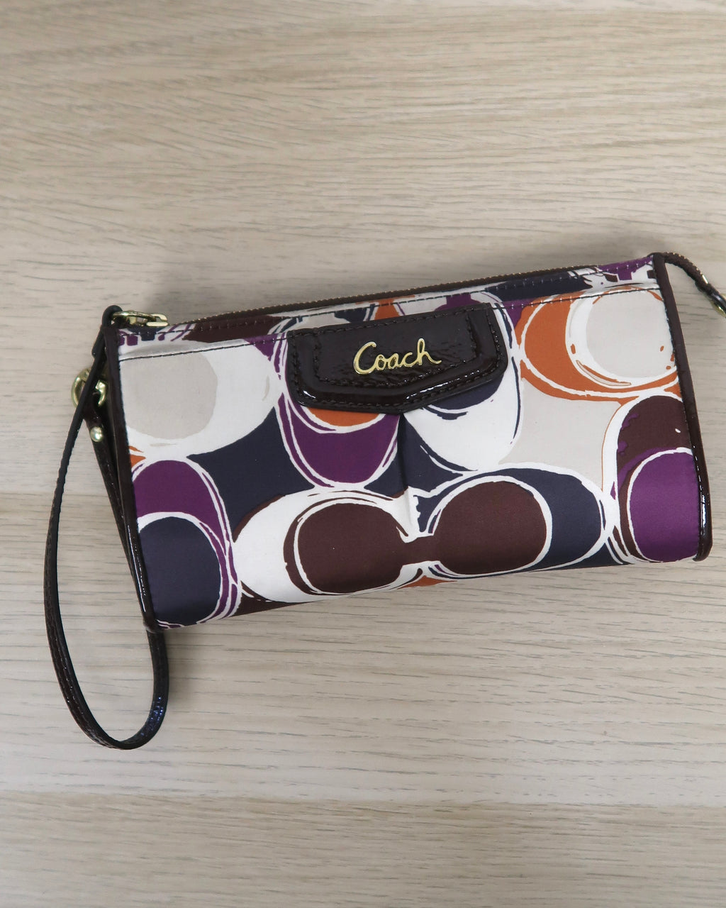Coach Ashley scarf print wristlet
