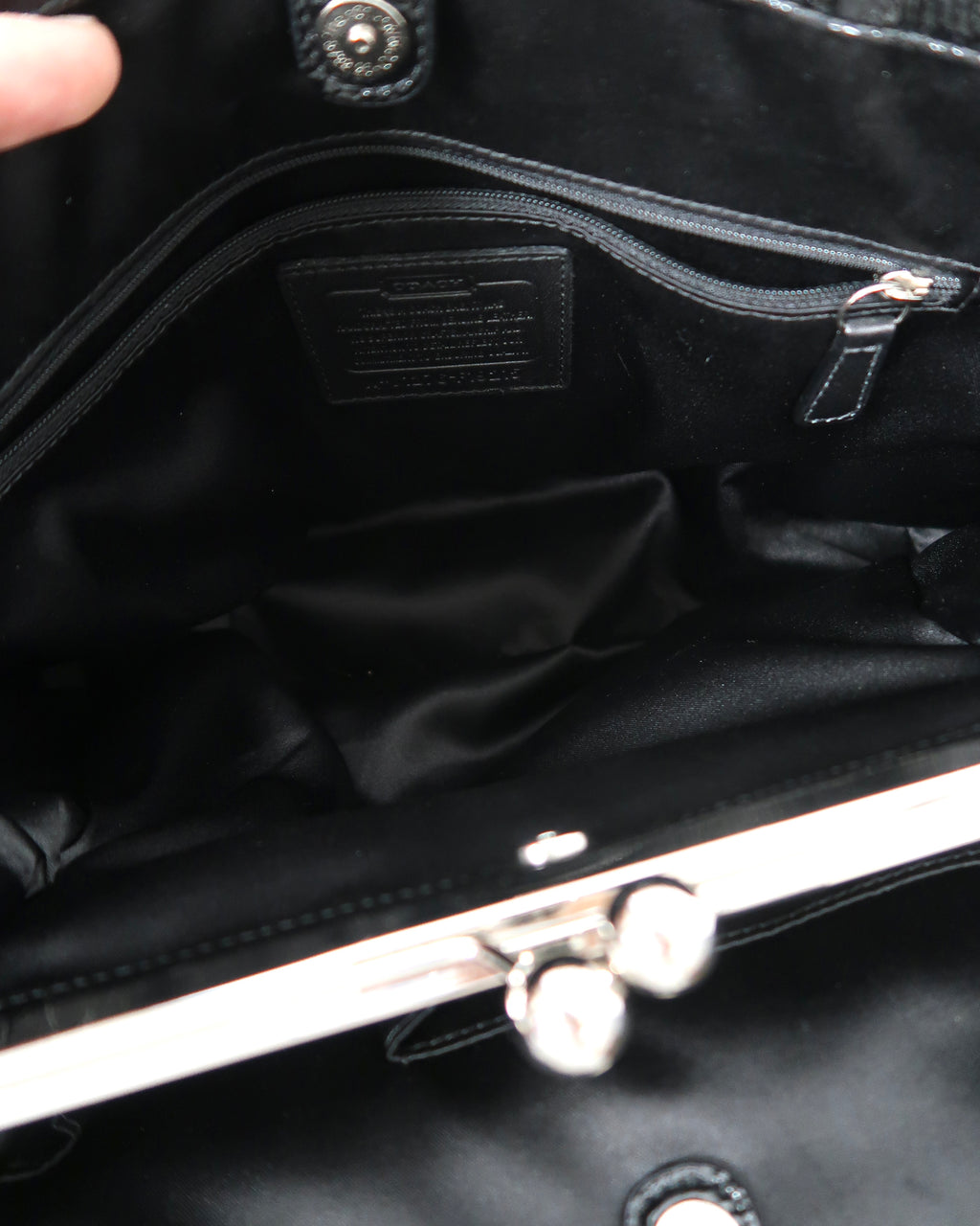 Coach Black Patent Leather Signature C Kisslock Carryall Bag