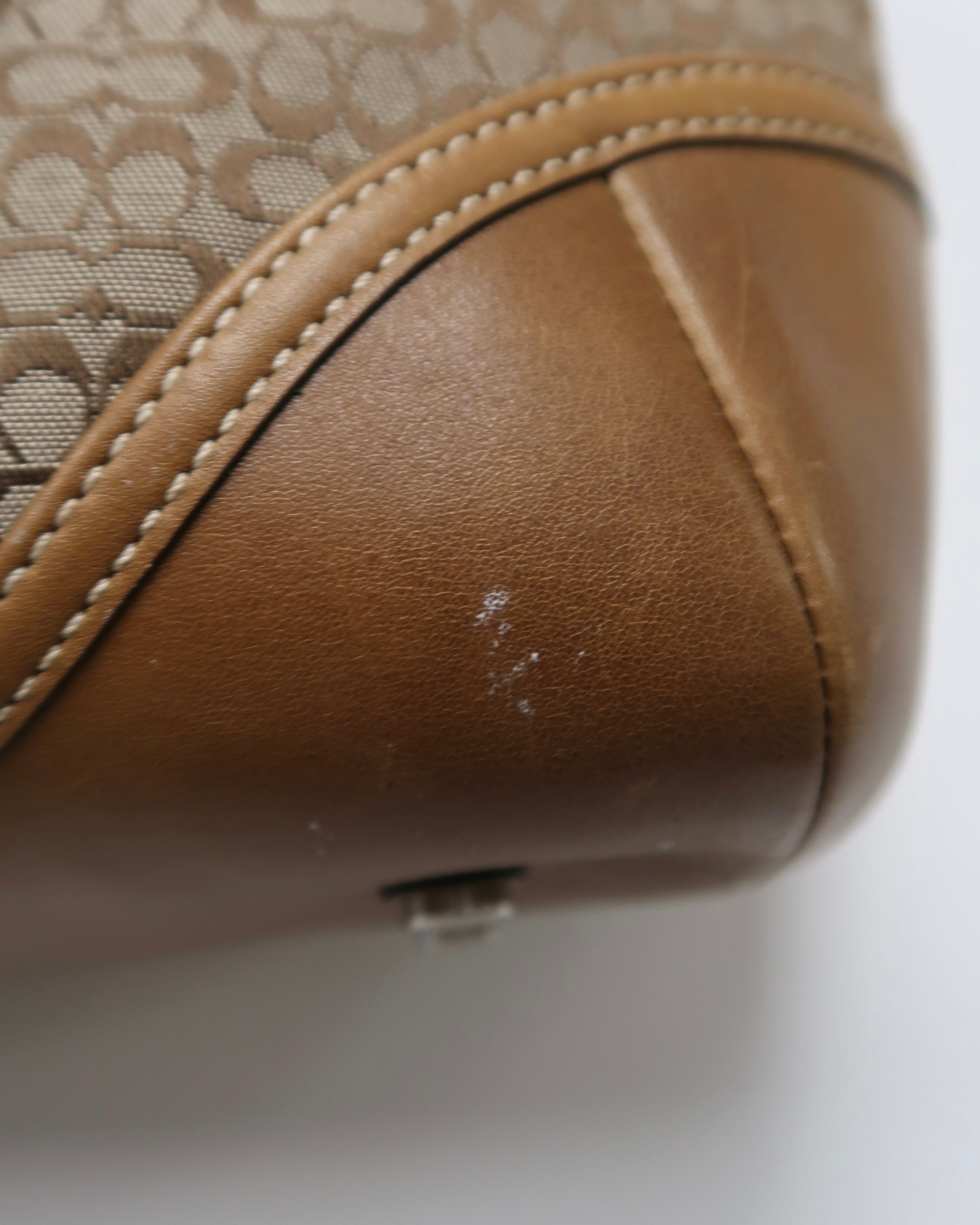 vintage Coach Soho Signature flap buckle satchel handbag