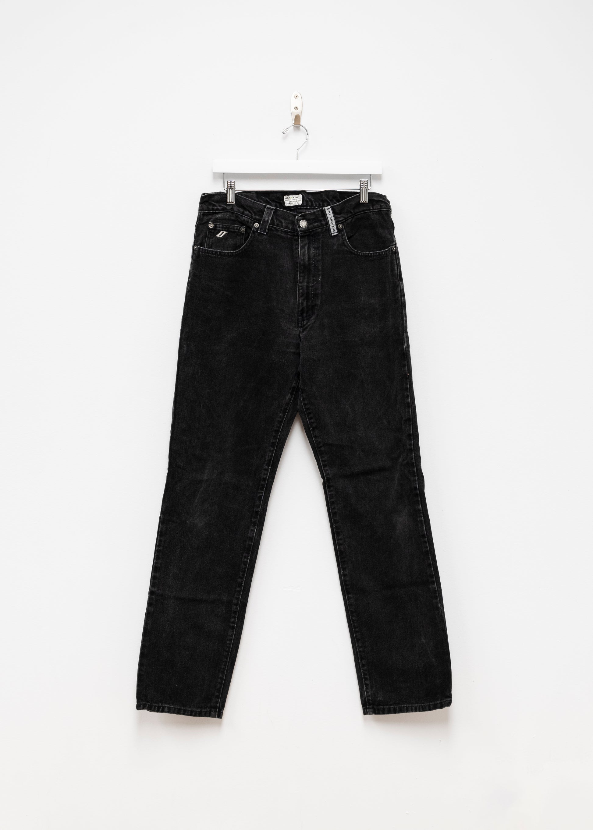 DKNY Jeans - Legacy TO INC