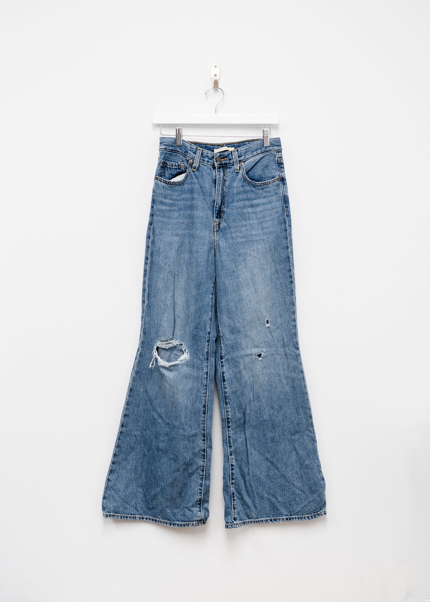 90s Levi Extra Flare Jeans