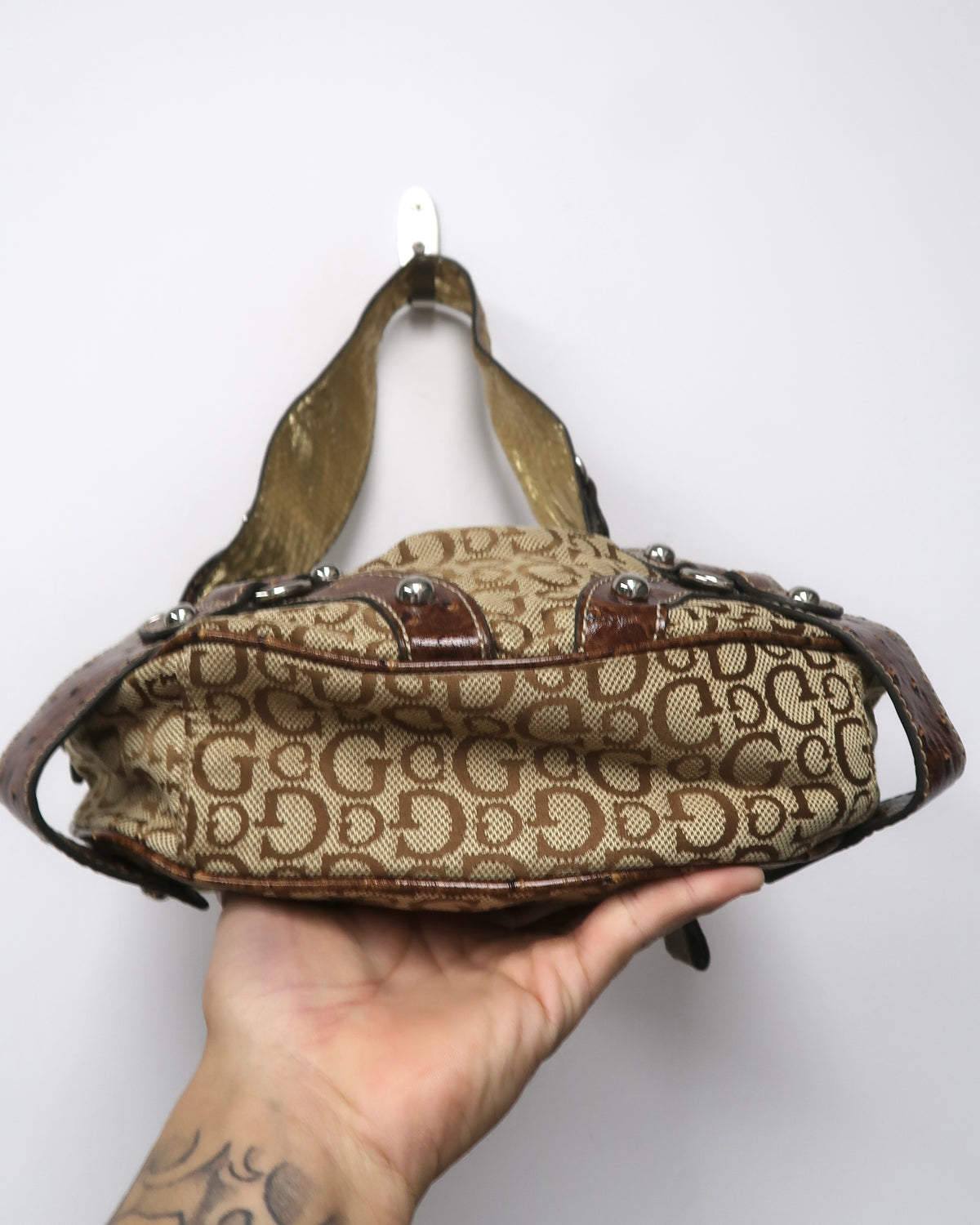 Vintage Guess monogram hobo shoulder bag