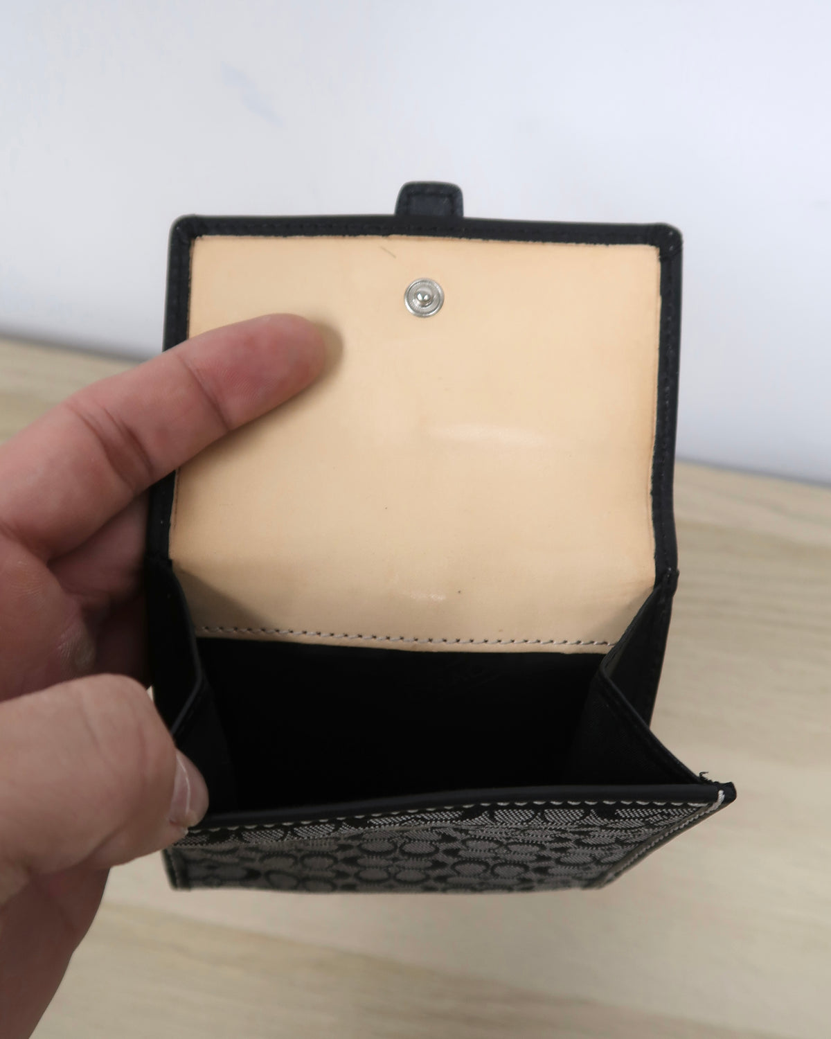 Y2K Coach signature C jacquard small bifold wallet