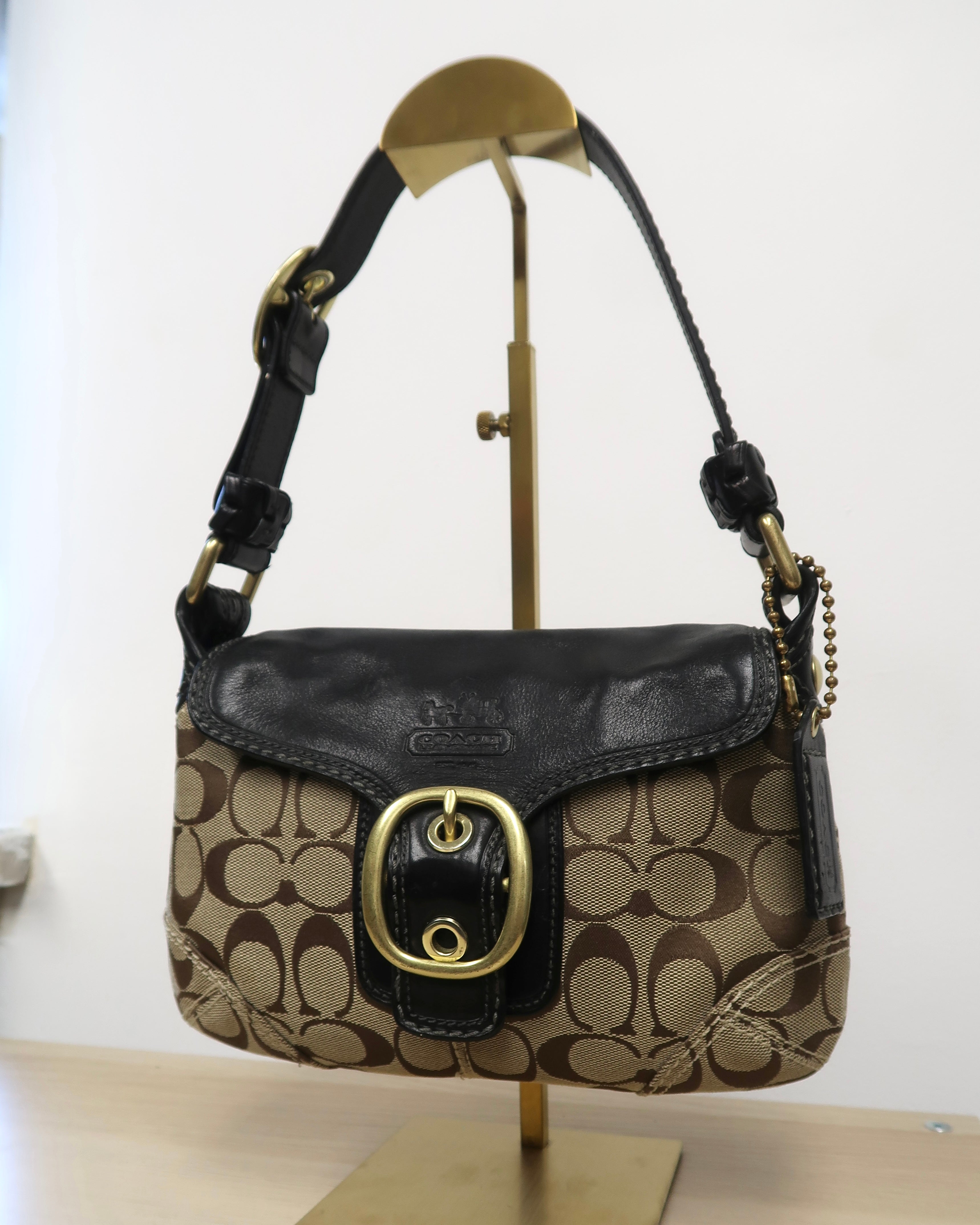 Vintage Coach Bleecker Signature buckle flap shoulder bag