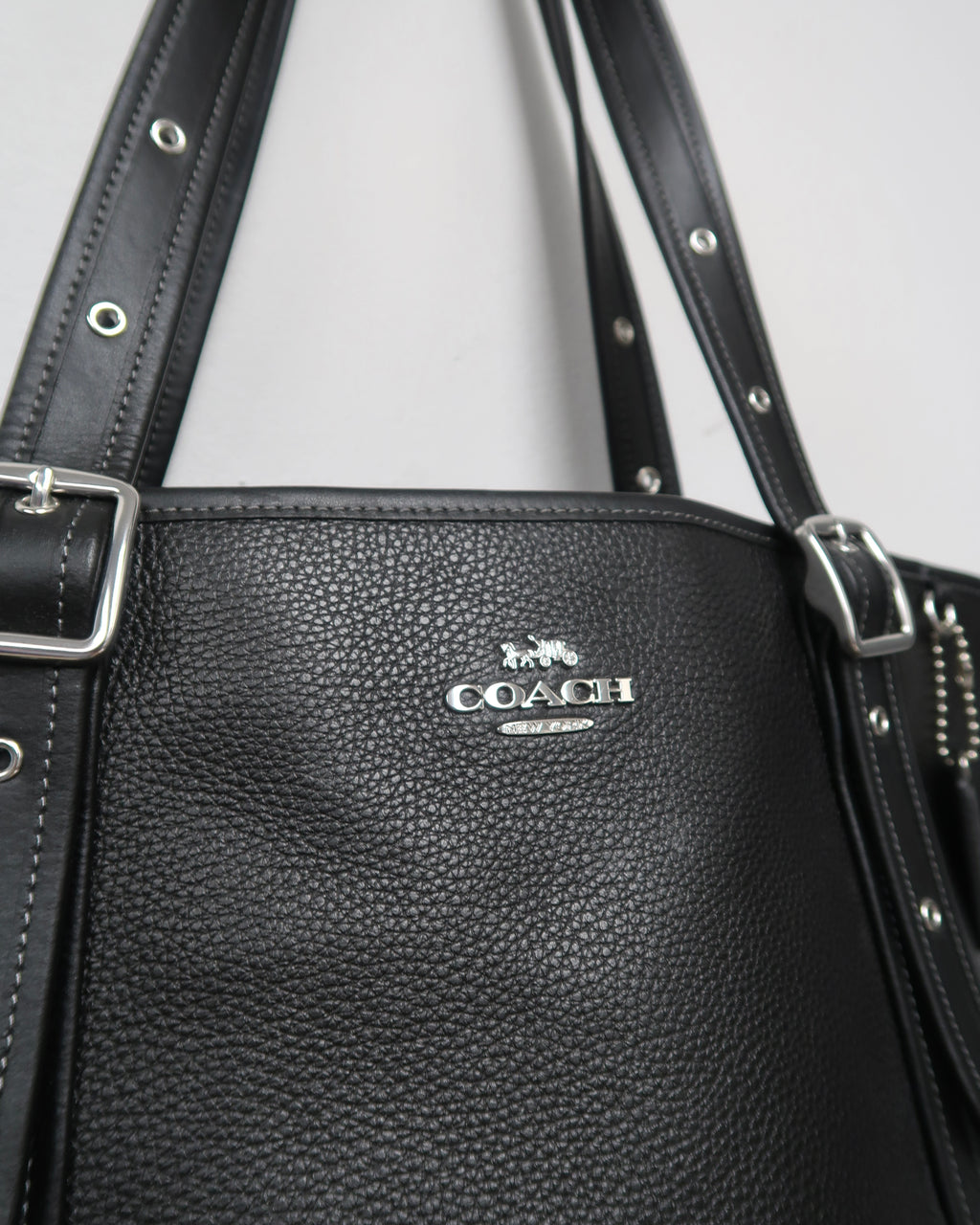 Black pebbled leather Coach Outlet Ashton Tote