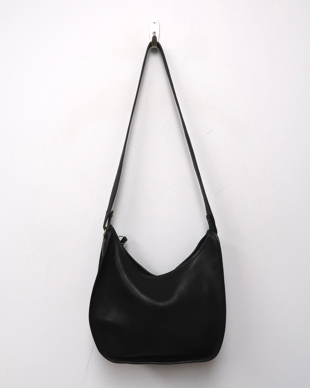 Vintage Coach Beckett Zip Bag