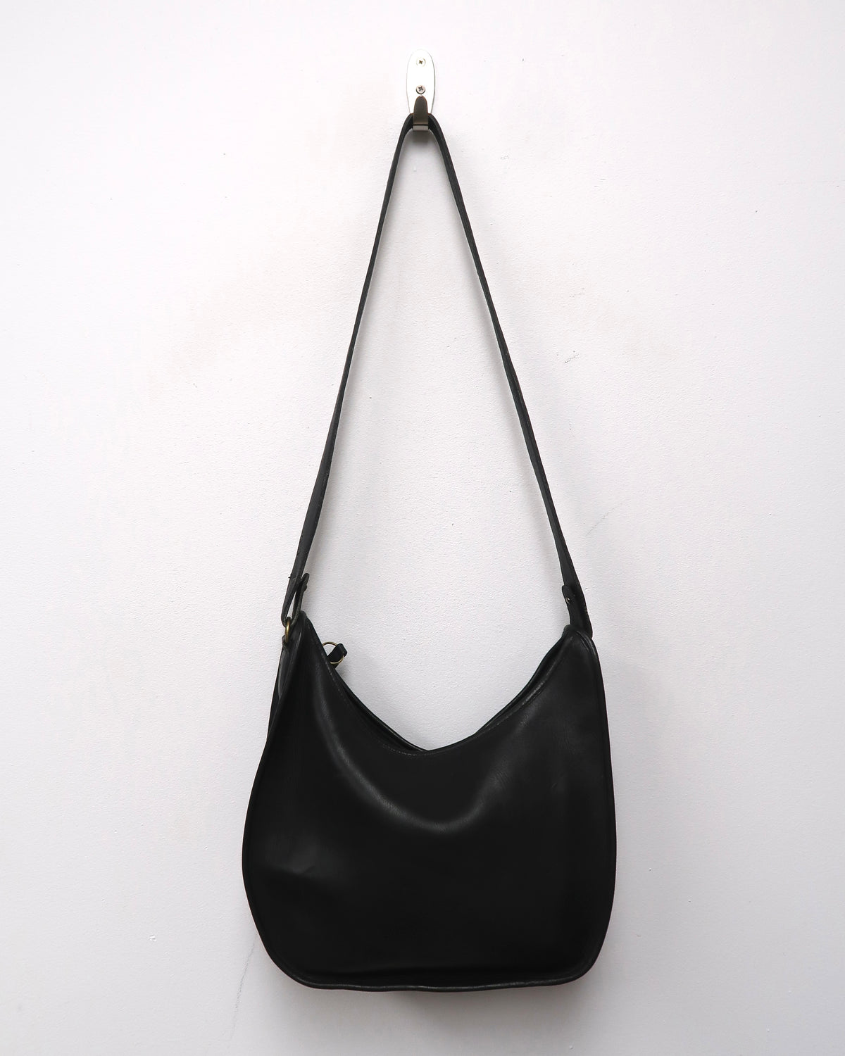 Vintage Coach Beckett Zip Bag