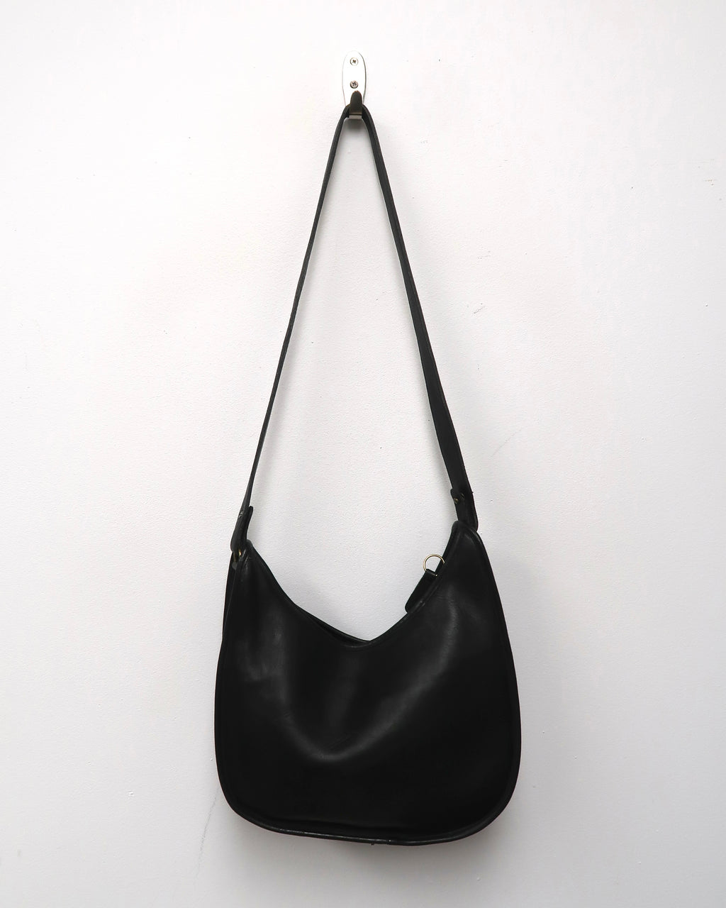 Vintage Coach Beckett Zip Bag