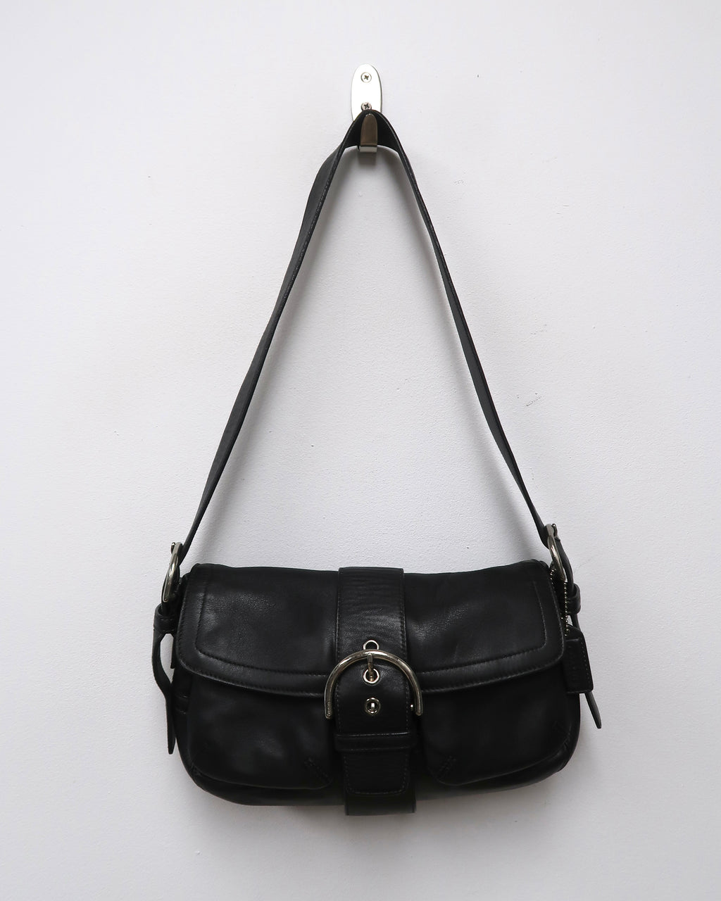 Vintage Coach Soho black shoulder bag