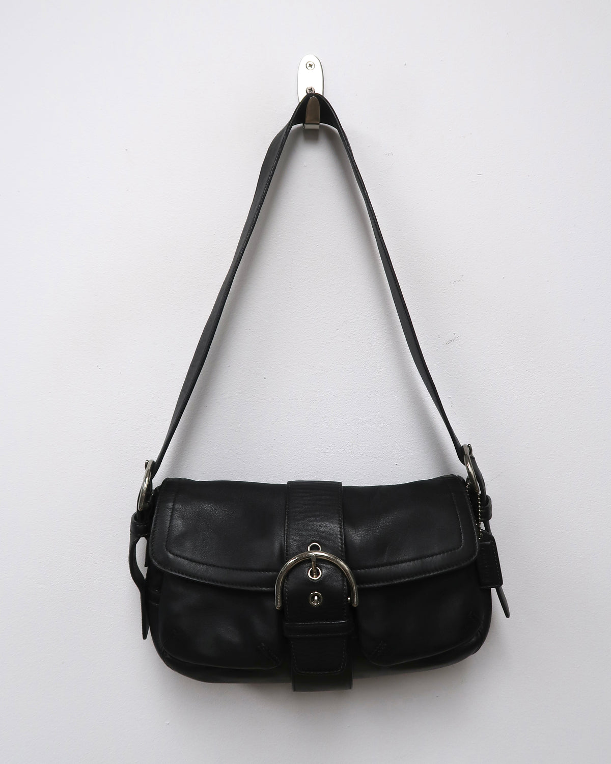 Vintage Coach Soho black shoulder bag