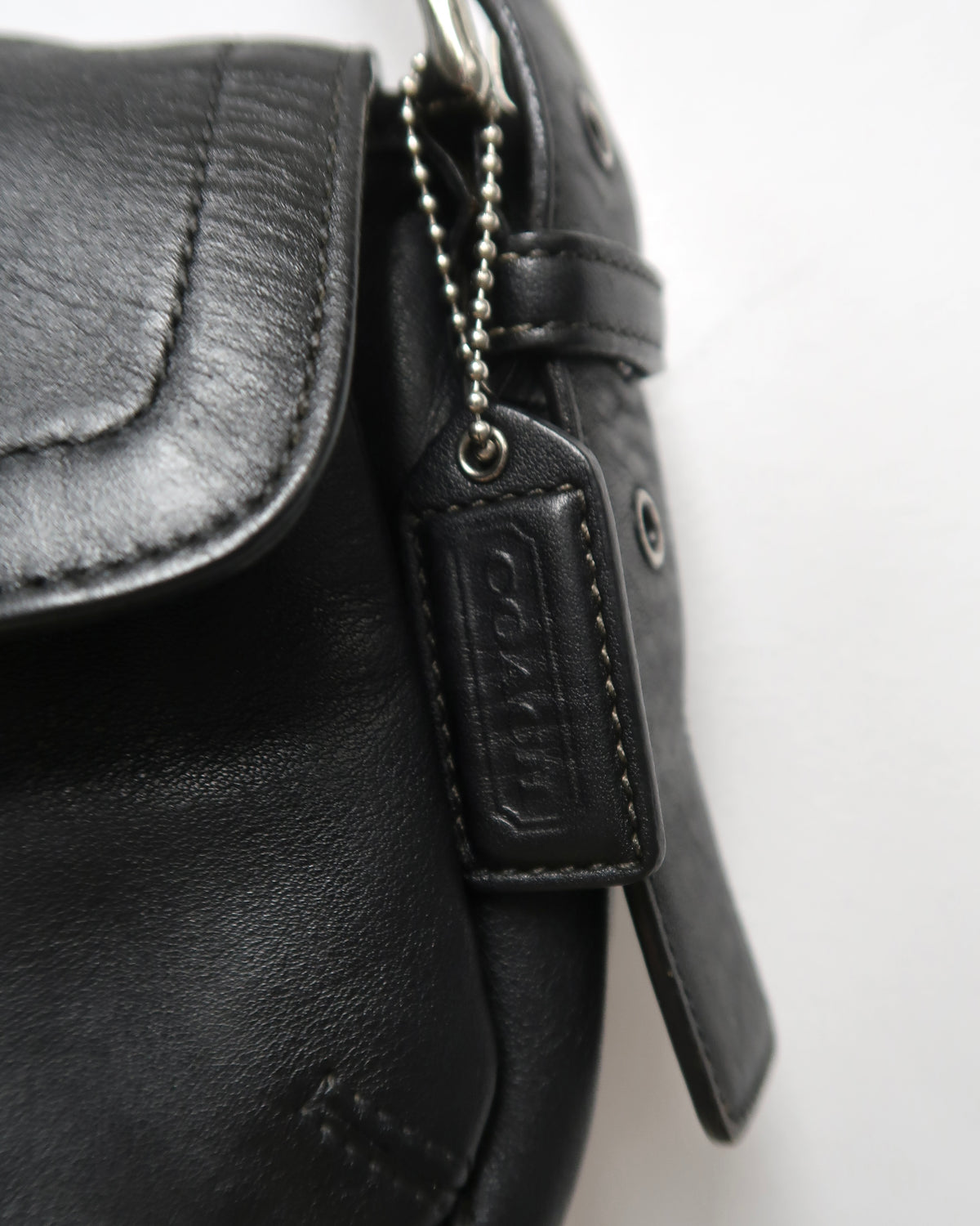 Vintage Coach Soho black shoulder bag