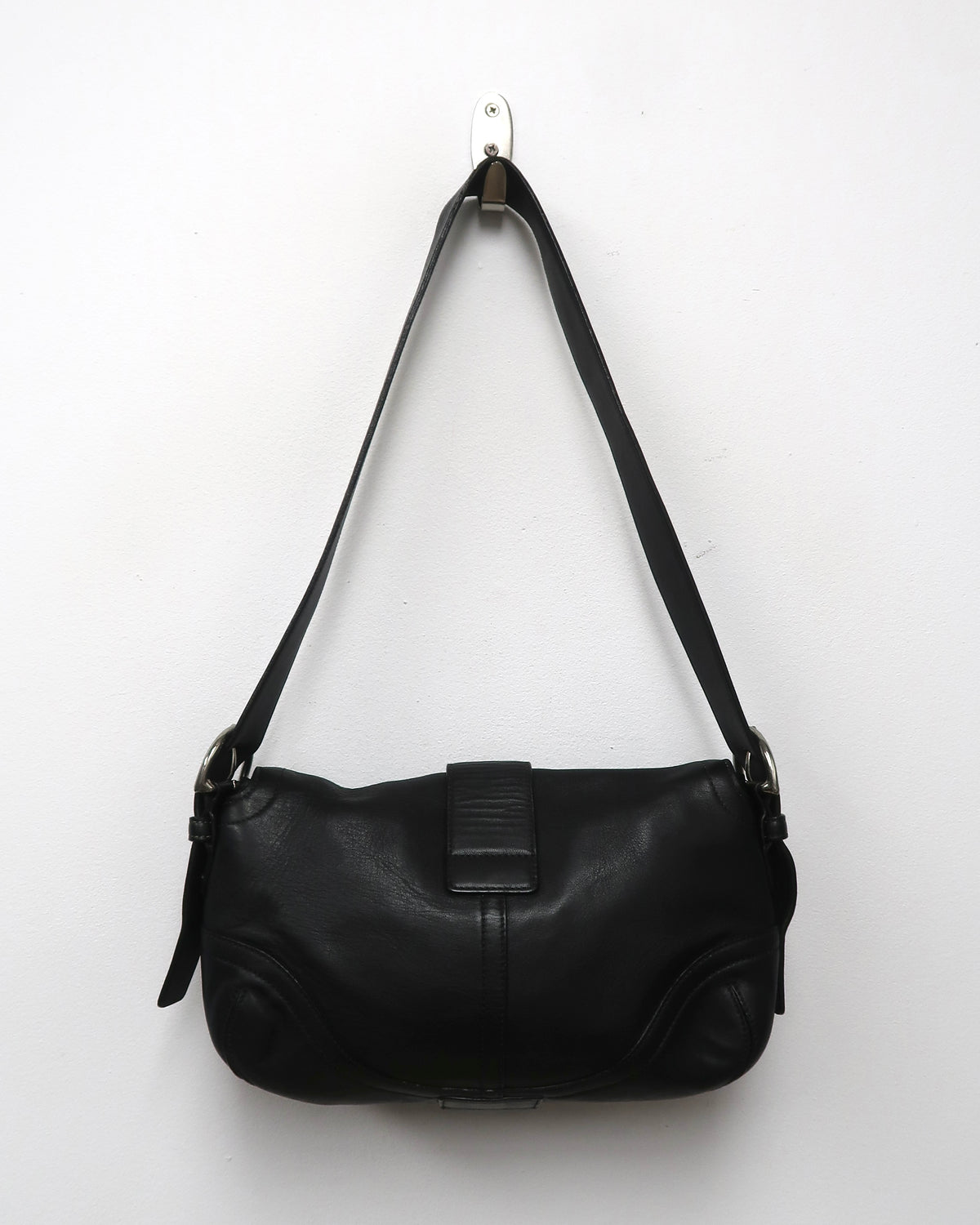Vintage Coach Soho black shoulder bag