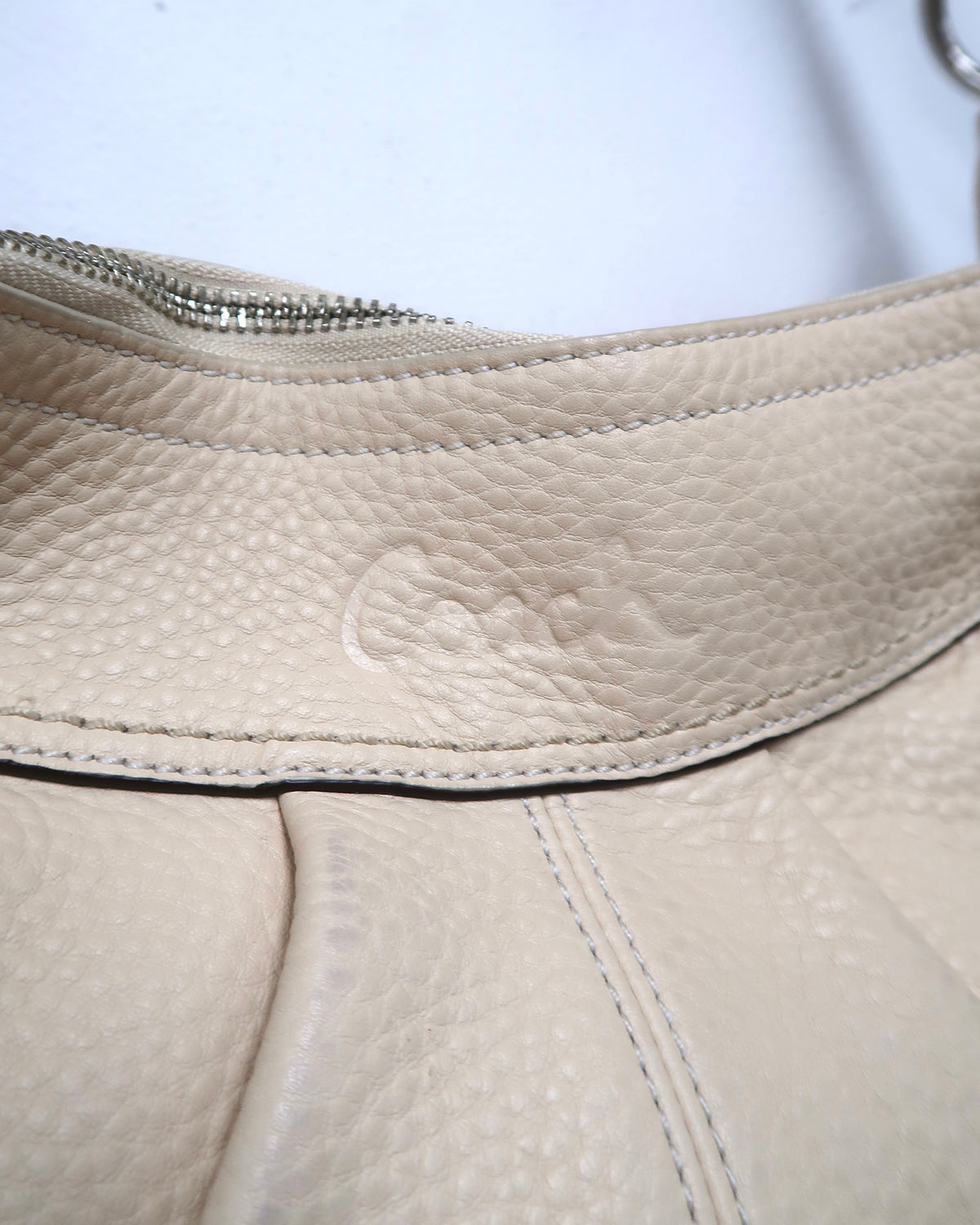 Vintage Coach Soho cream pebbled leather hobo bag