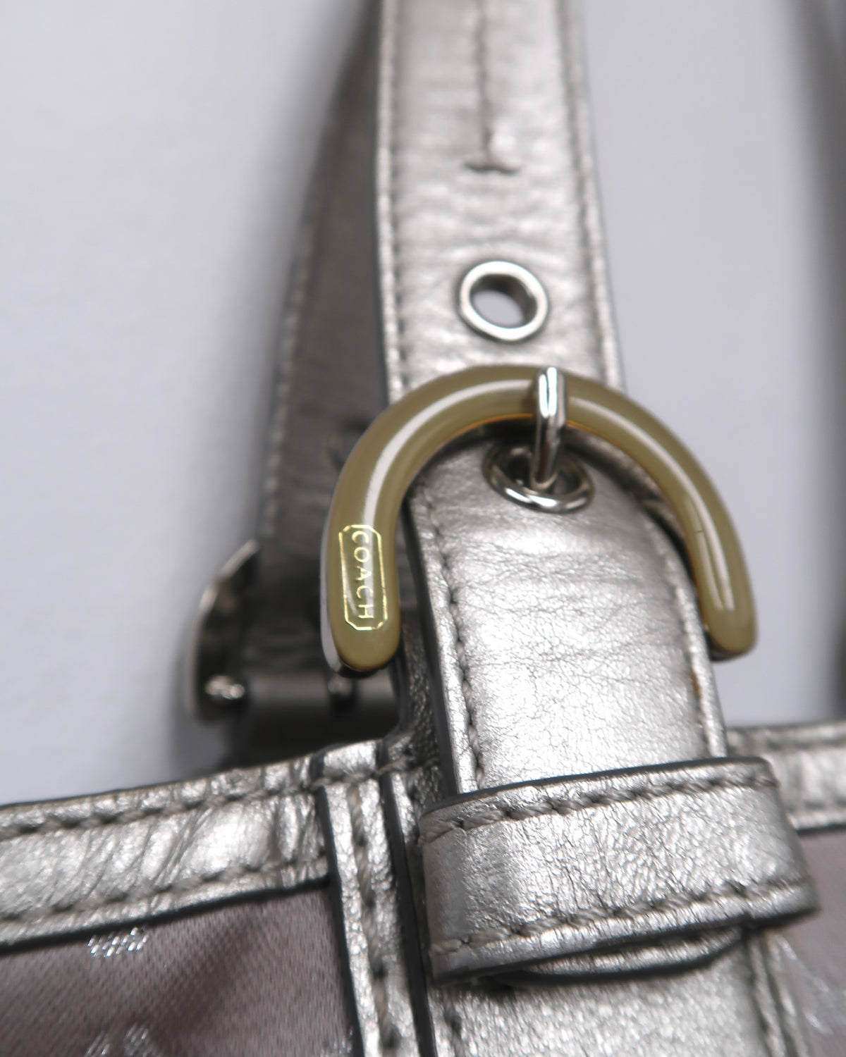 Vintage Coach Signature Soho Tote