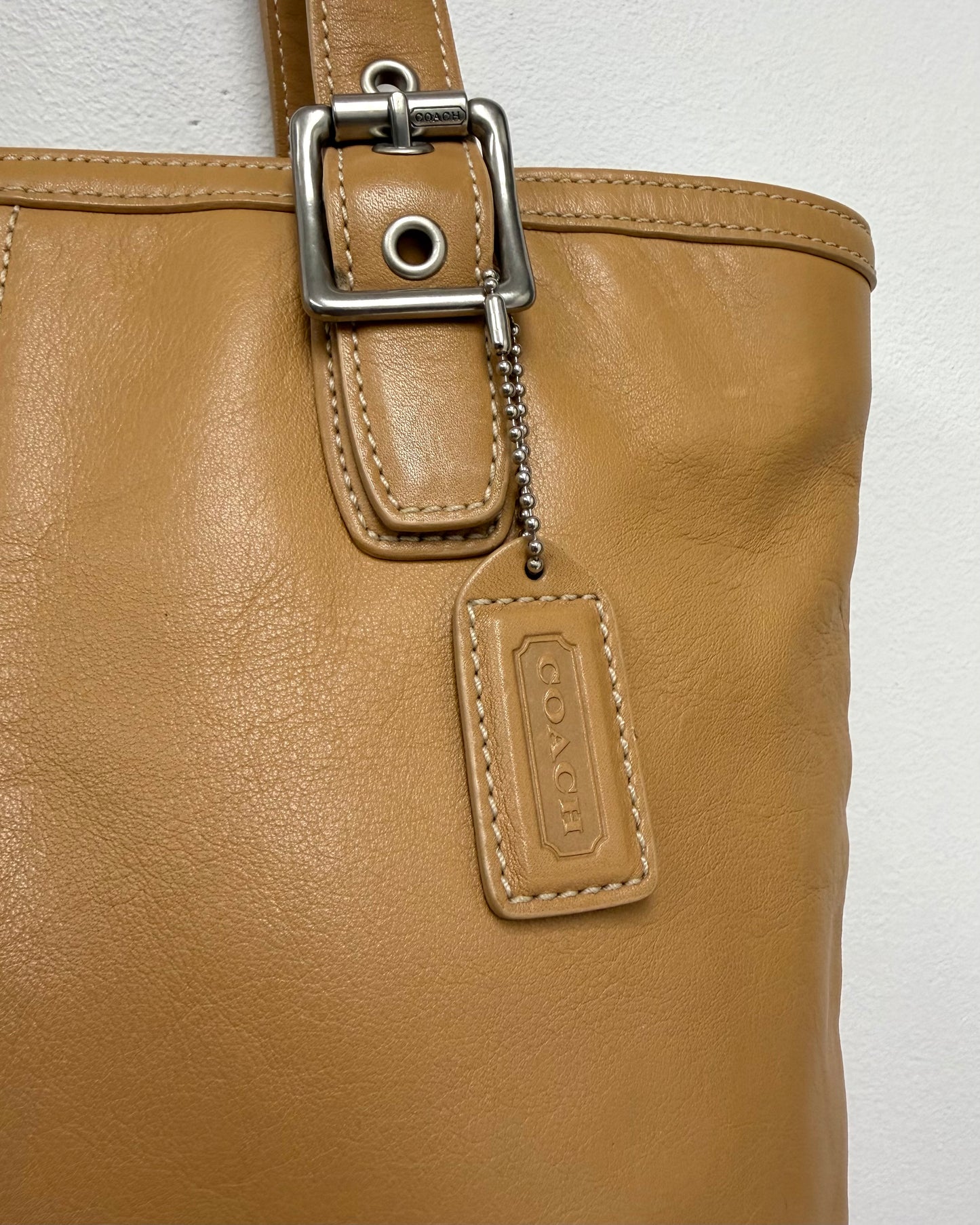 Coach Vintage Hamptons Beige Soft Leather Tote