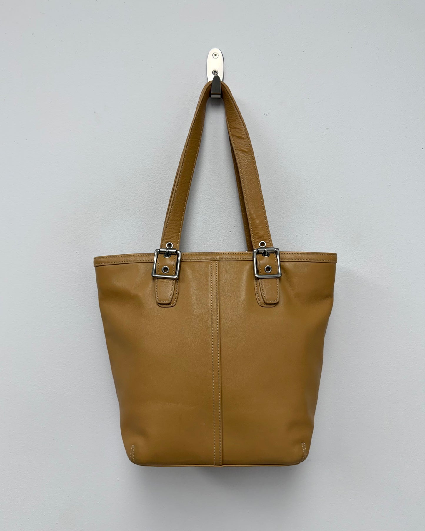 Coach Vintage Hamptons Beige Soft Leather Tote