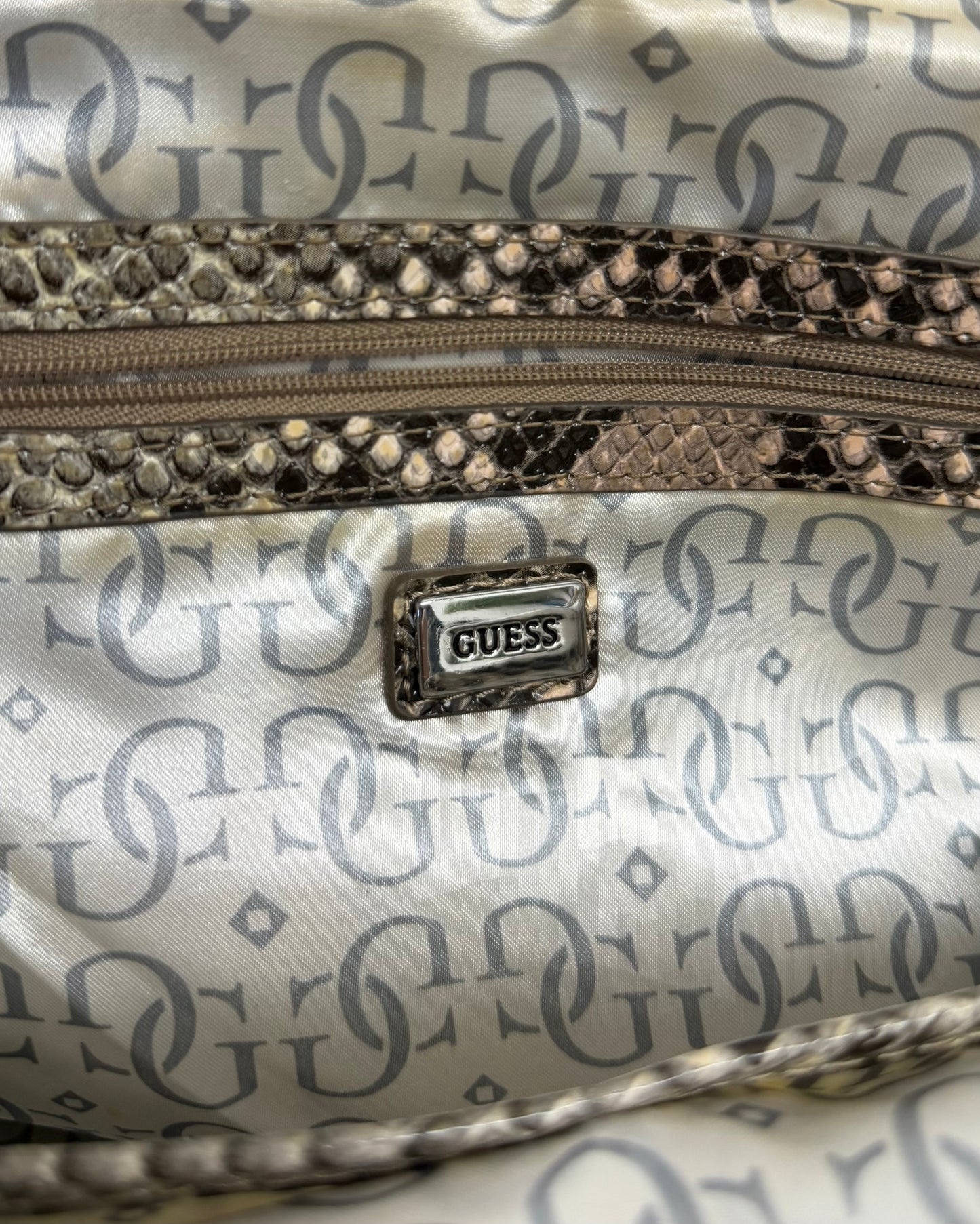 Vintage Guess handbag