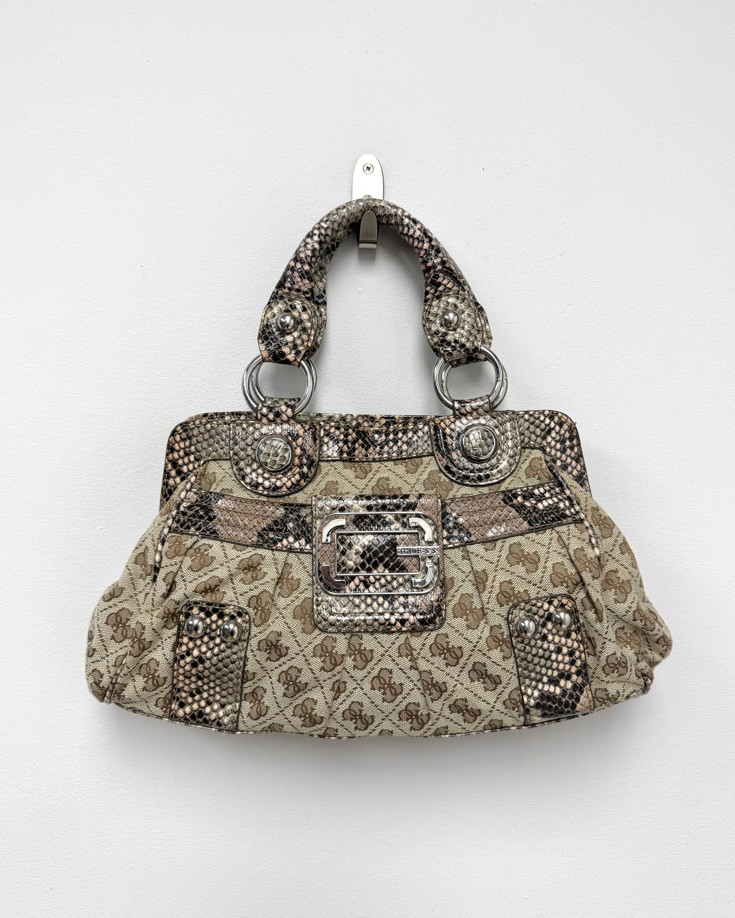 Vintage Guess handbag