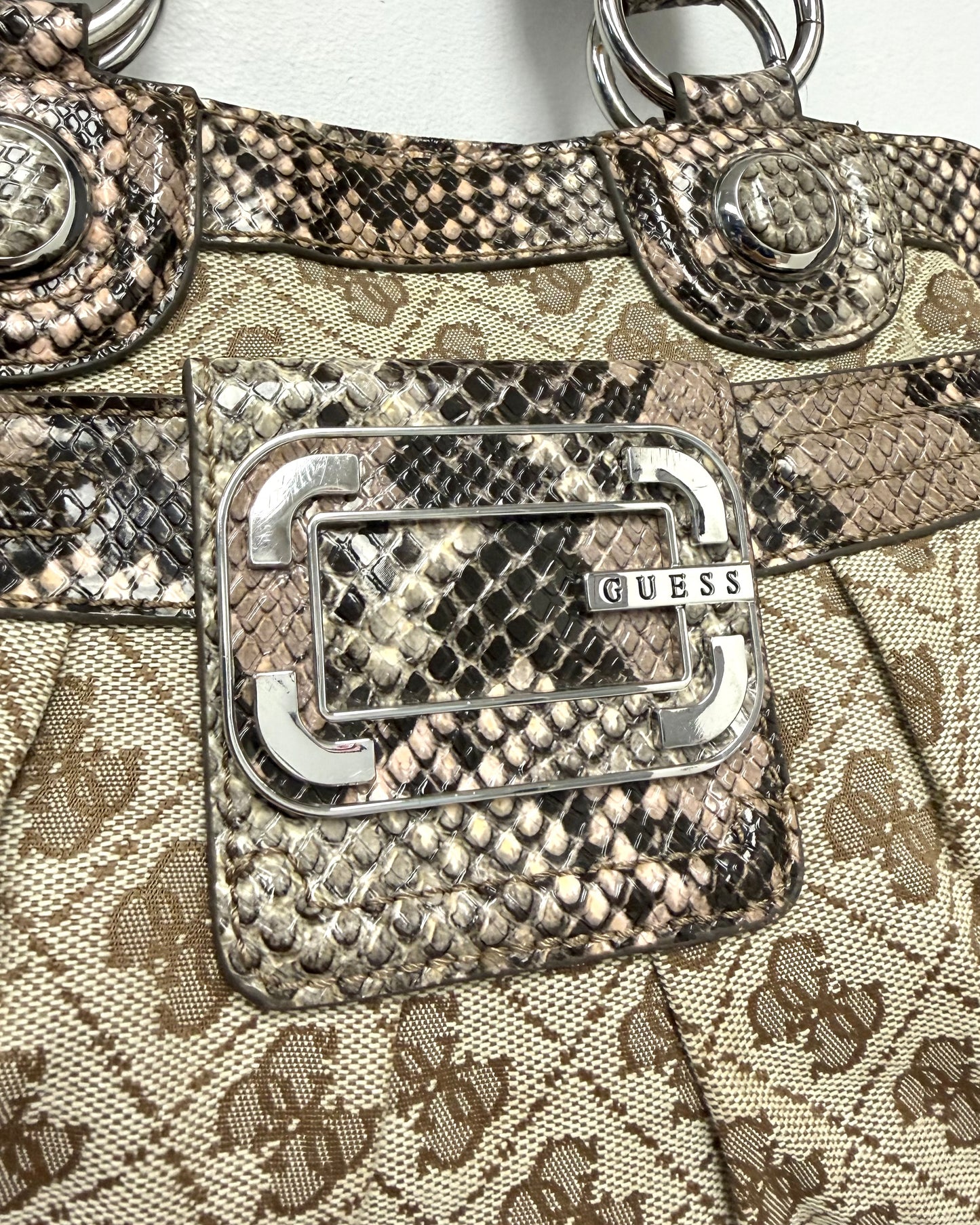 Vintage Guess handbag