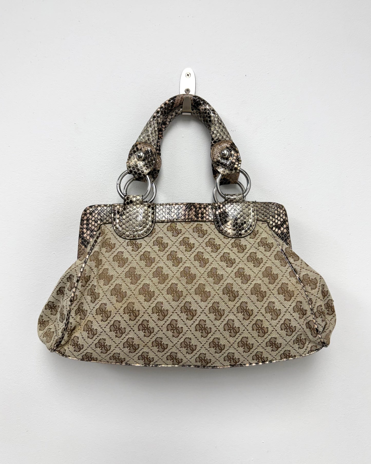 Vintage Guess handbag