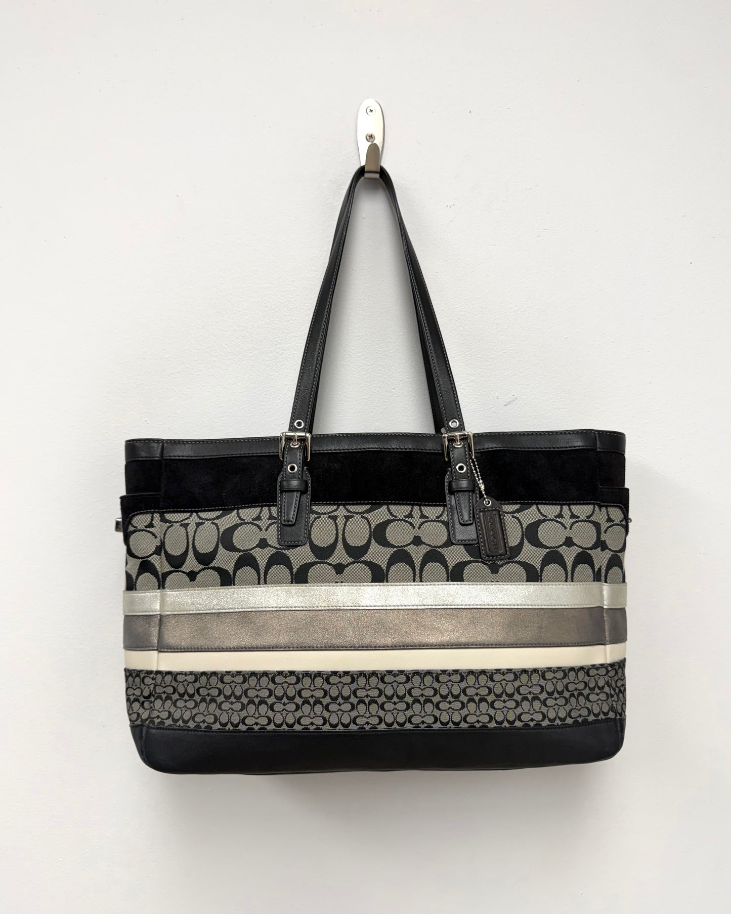 Coach Hamptons Signature tote