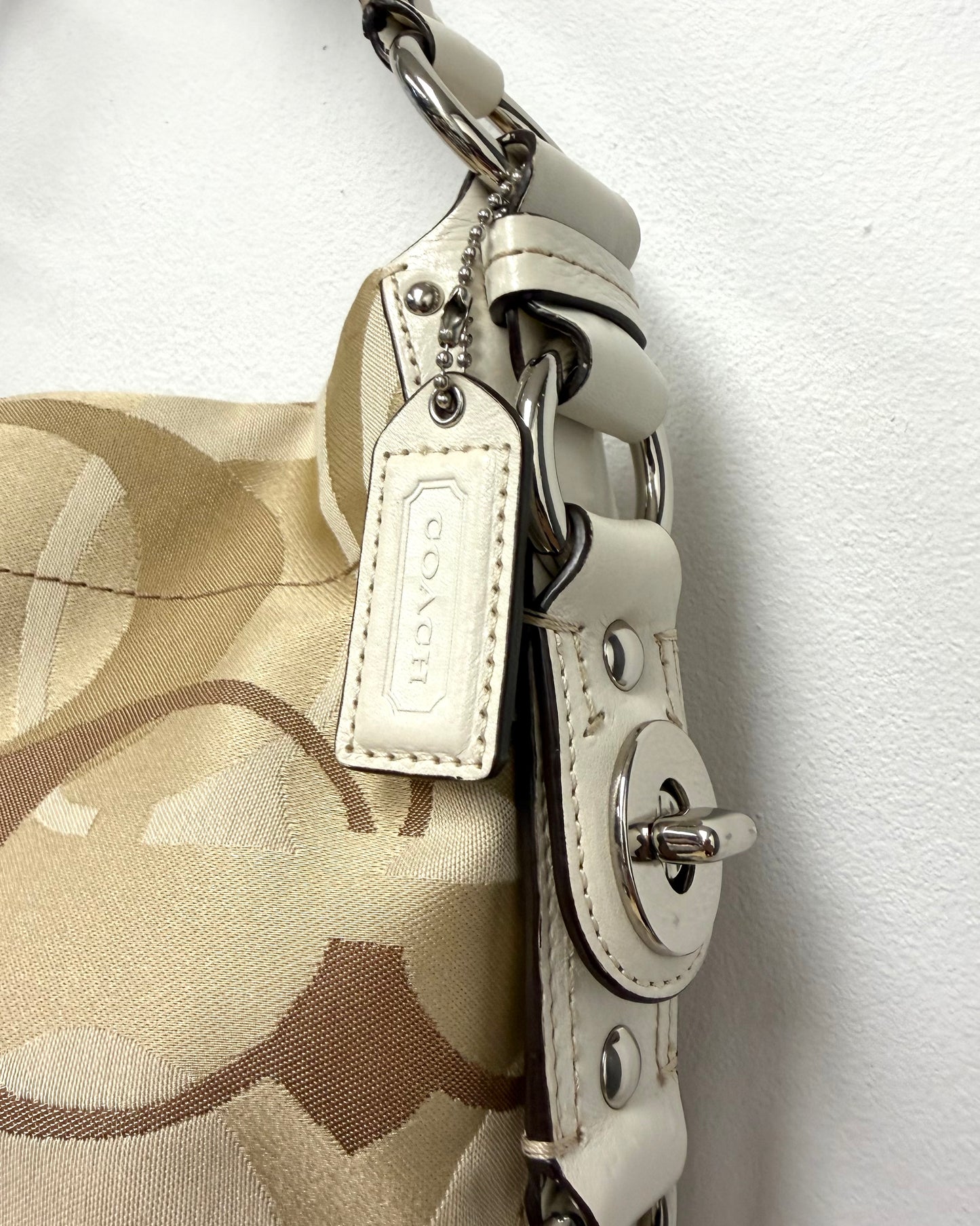 Coach Carly Signature Jacquard hobo bag