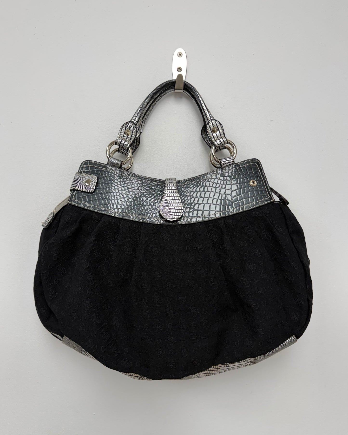 Vintage Guess hobo bag