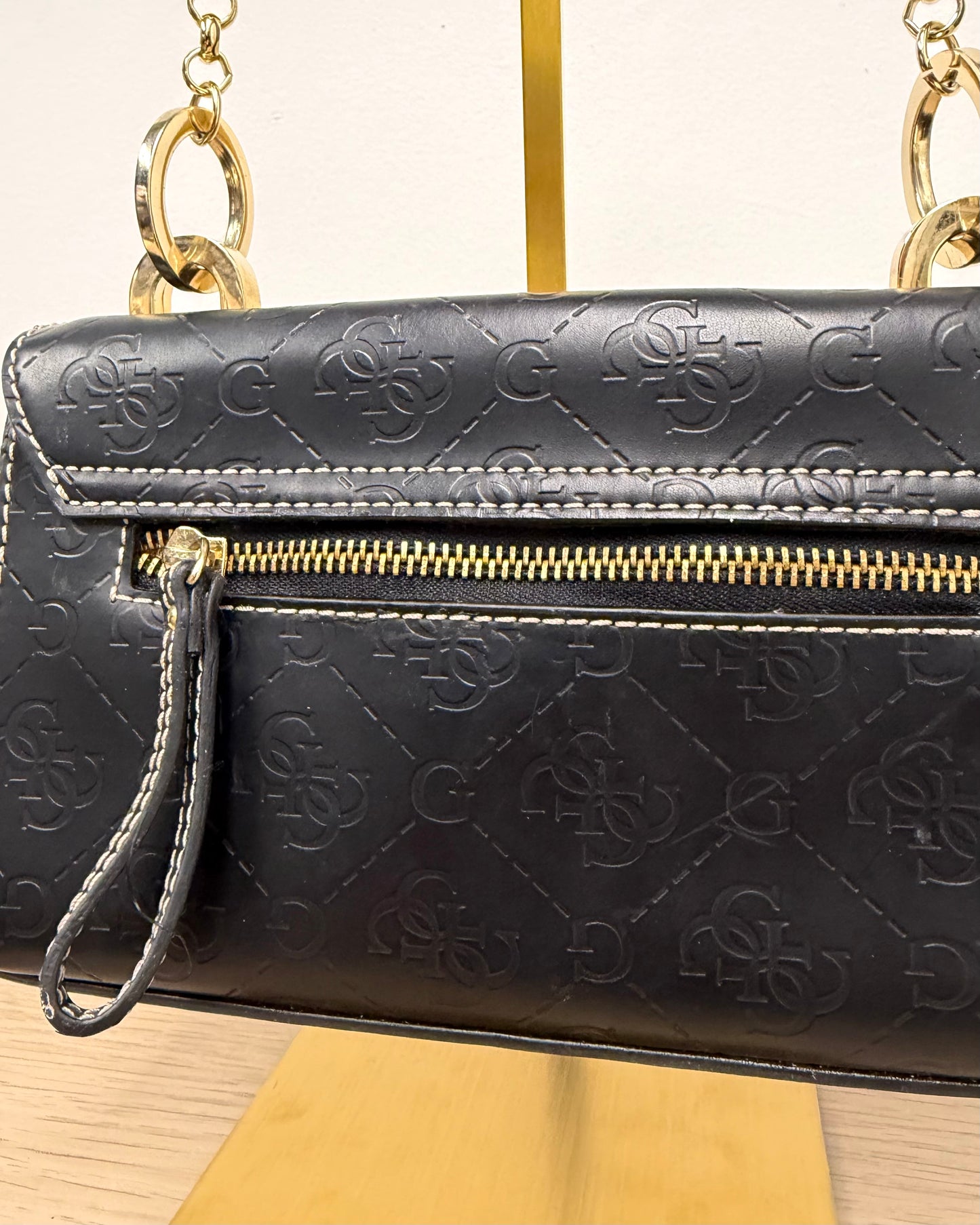Vintage Guess studded Y2K shoulder bag