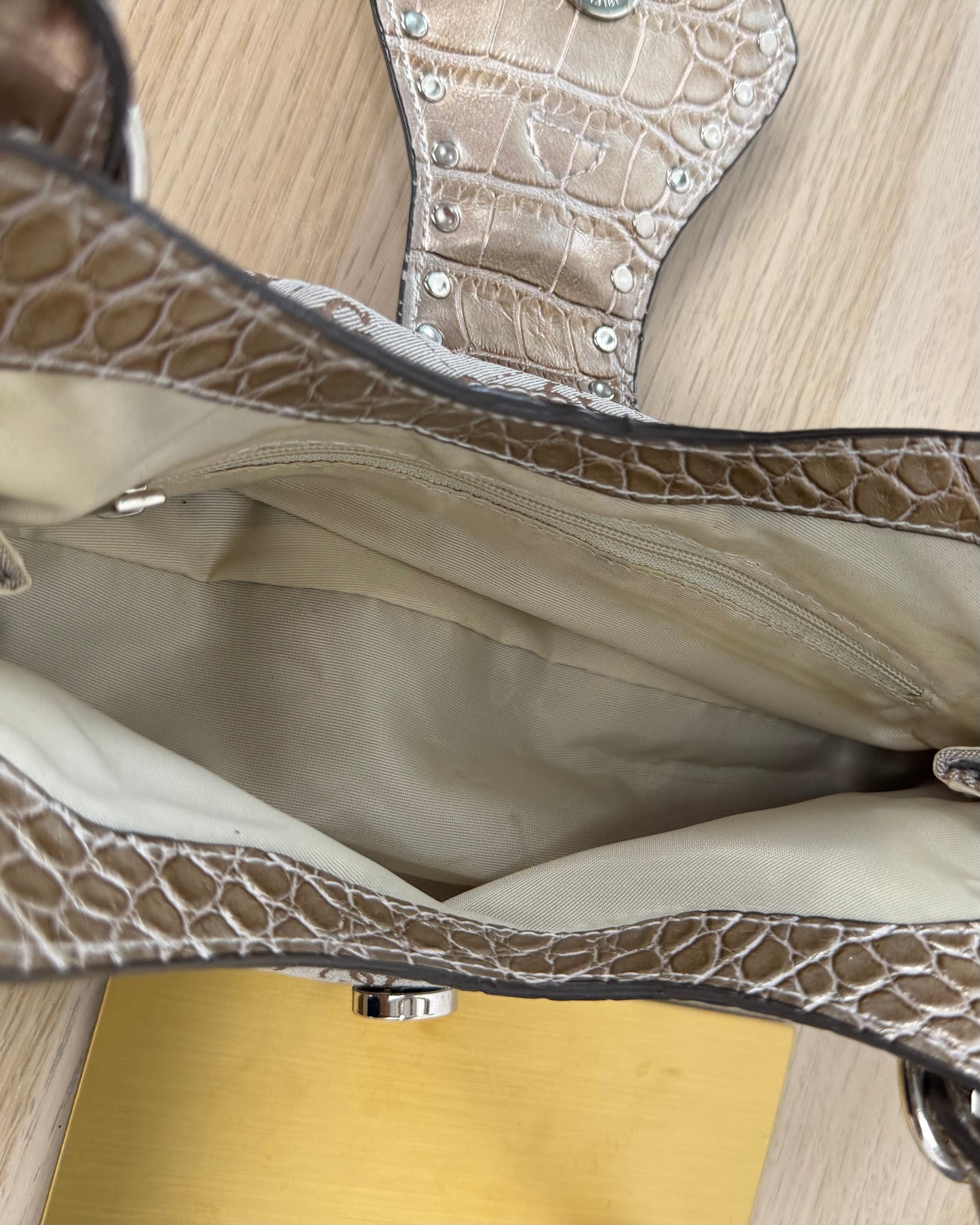 Vintage Guess Buckle handbag