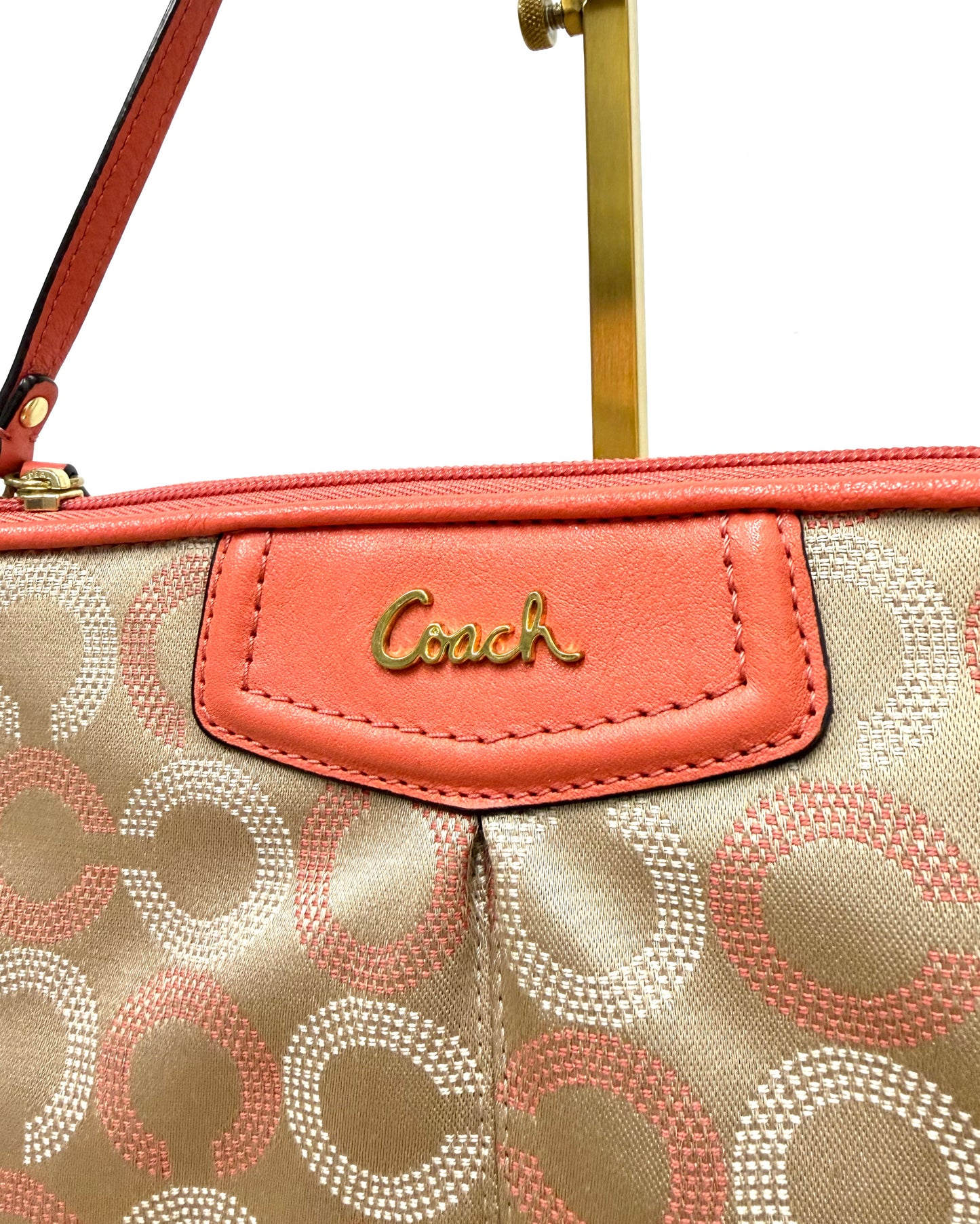 Coach Ashley Dotted Op Art Large Wristlet