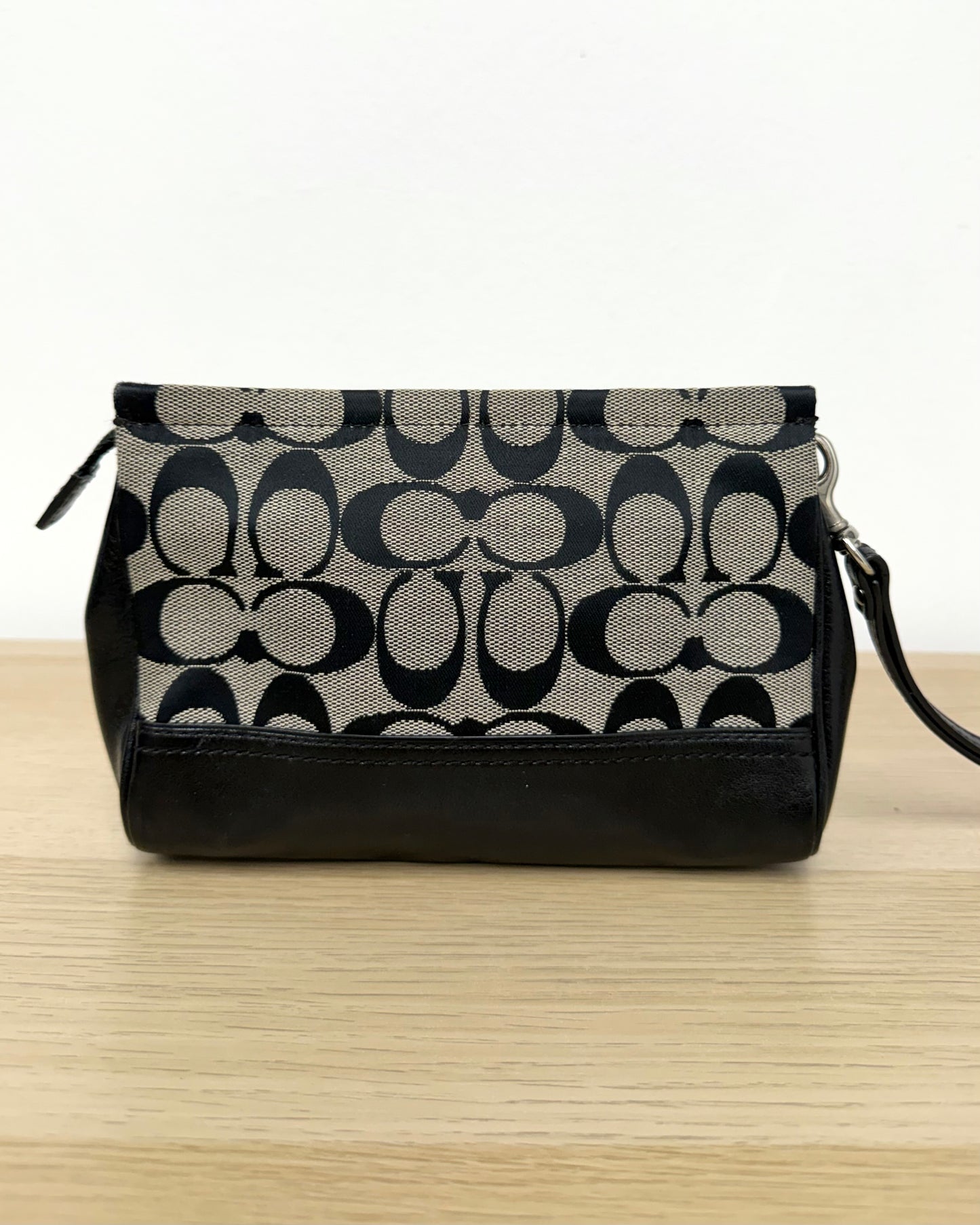 Coach Legacy Signature Large Wristlet