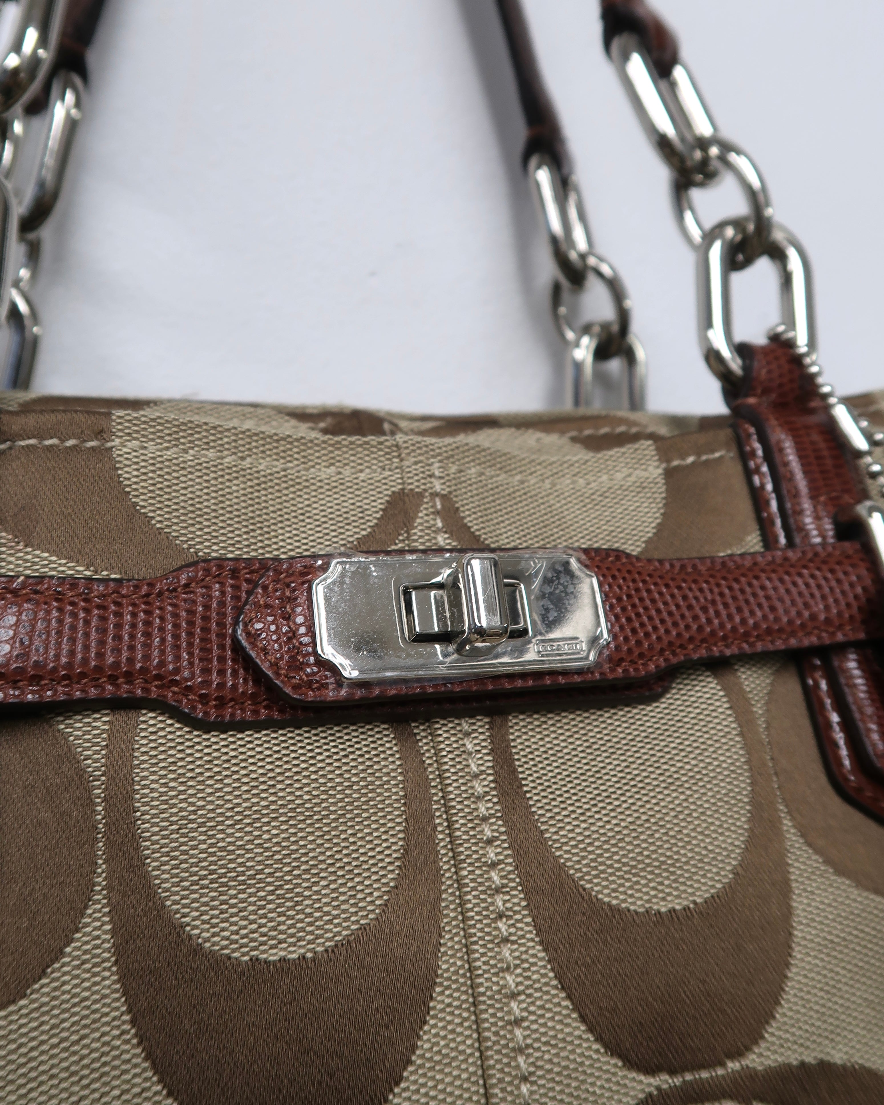 Coach Chelsea Signature Jayden Carryall