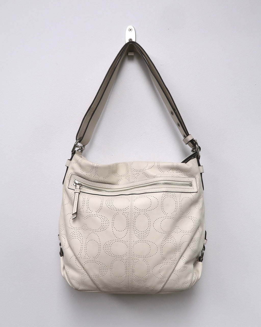 white leather Coach Brooke hobo bag