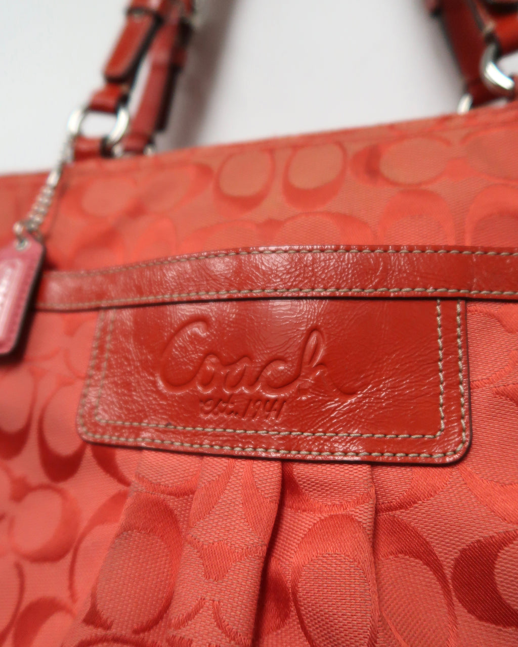 Coach Signature Gallery Tote