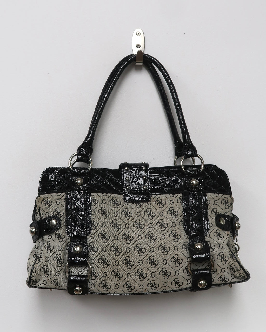vintage Guess Y2K shoulder bag