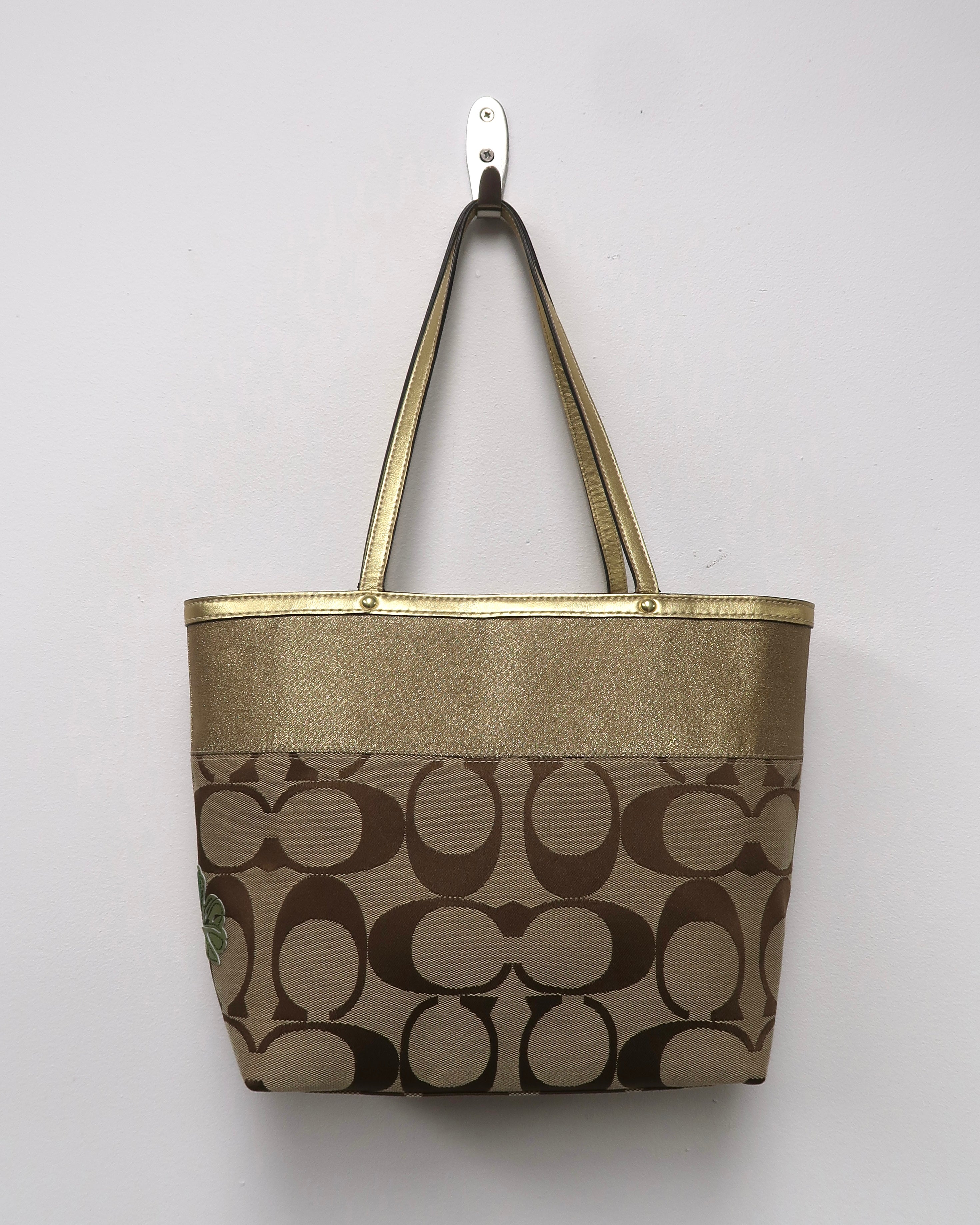 Coach Signature Tote