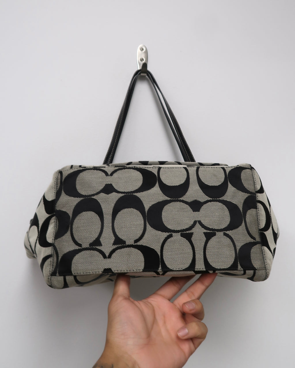 Coach Leah signature canvas tote