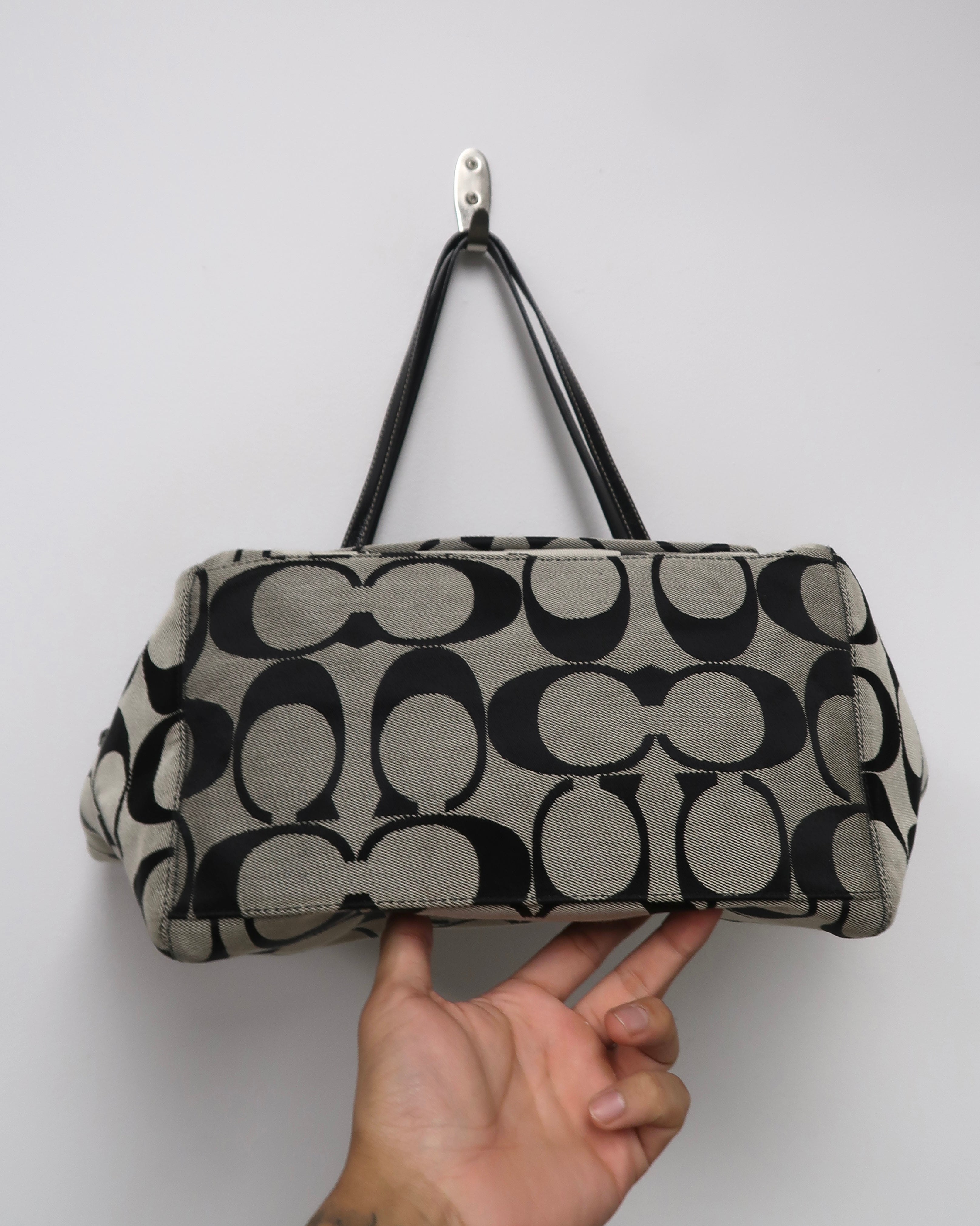 Coach Leah signature canvas tote