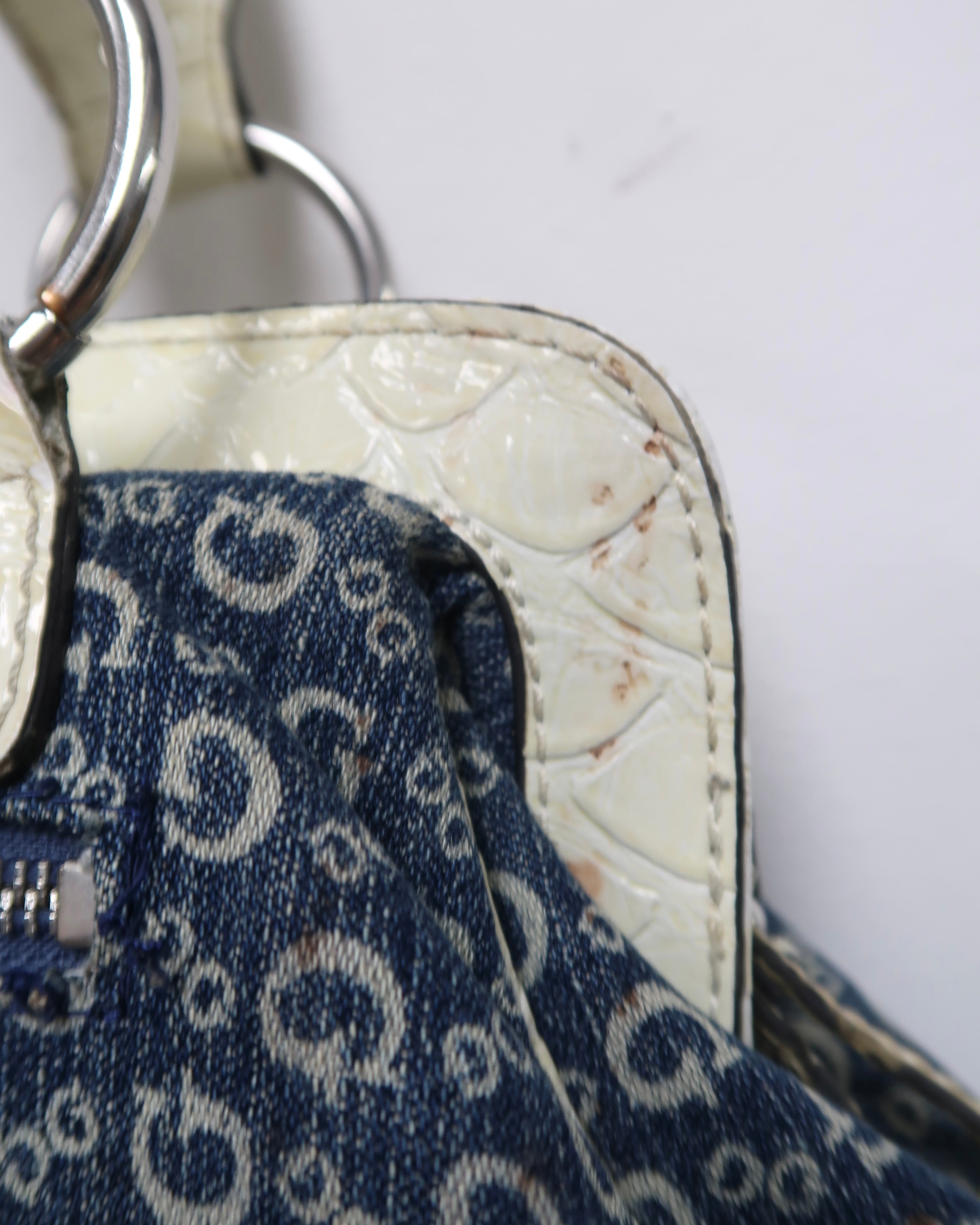 Guess Y2K shoulder bag