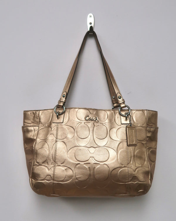 Coach East West gallery