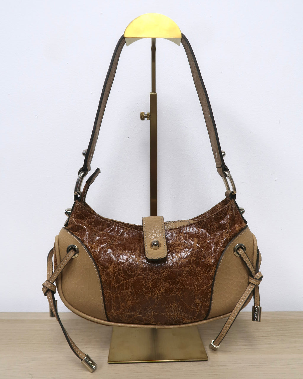 Y2K Guess shoulder bag