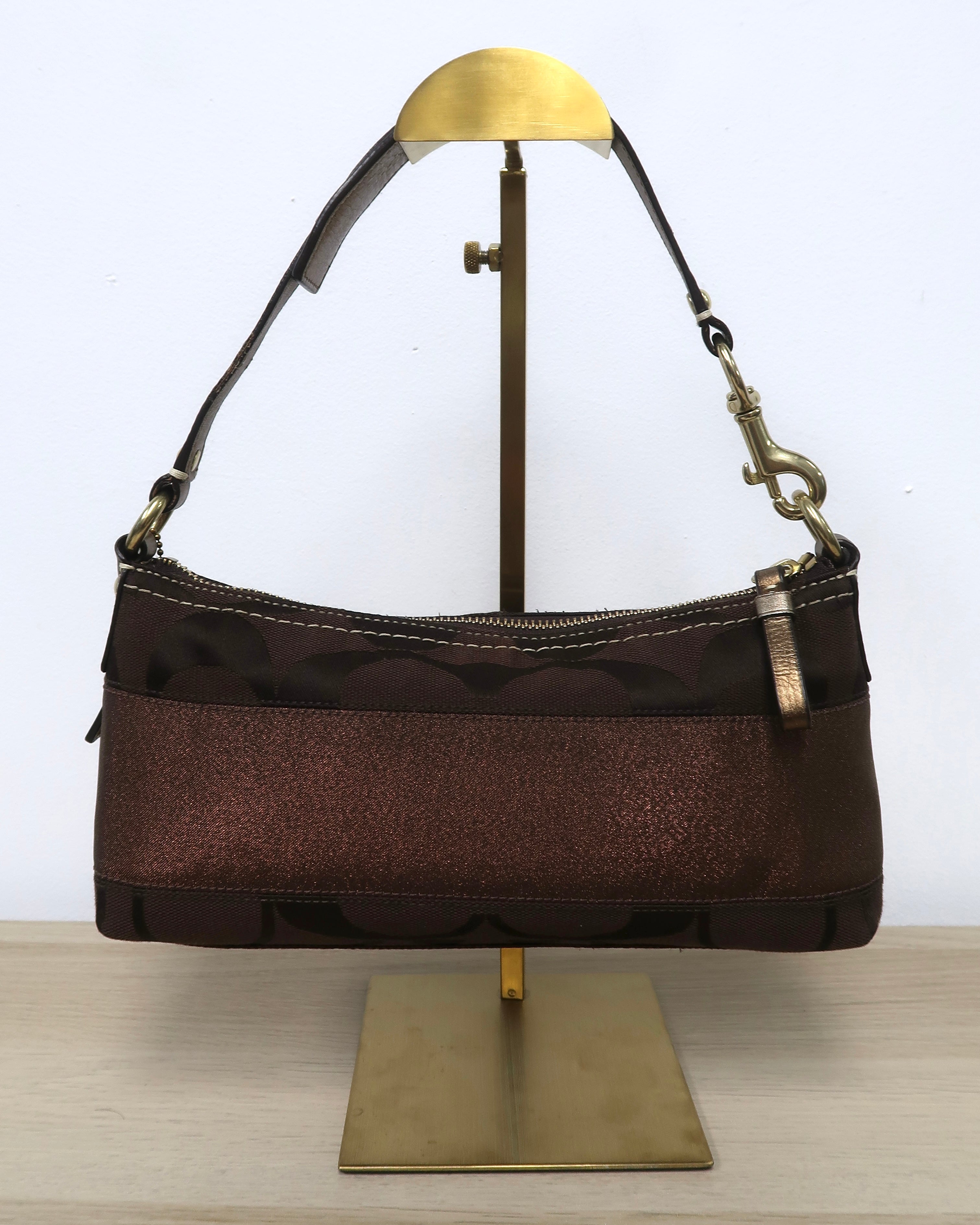 Coach Hampton Mini Demi Baguette
